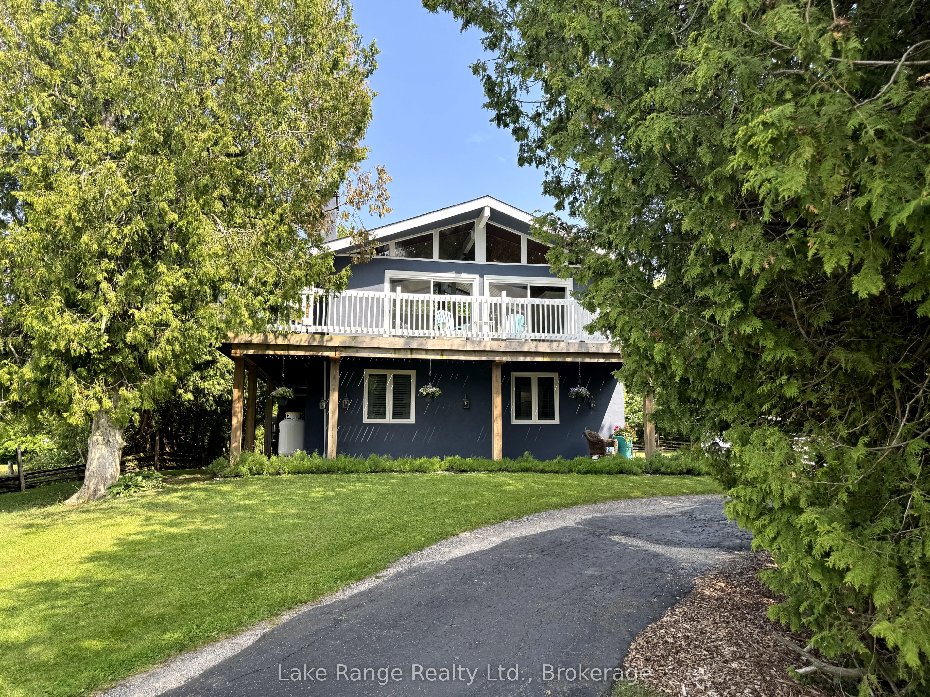 202 Birchwood Avenue Property Photo 1
