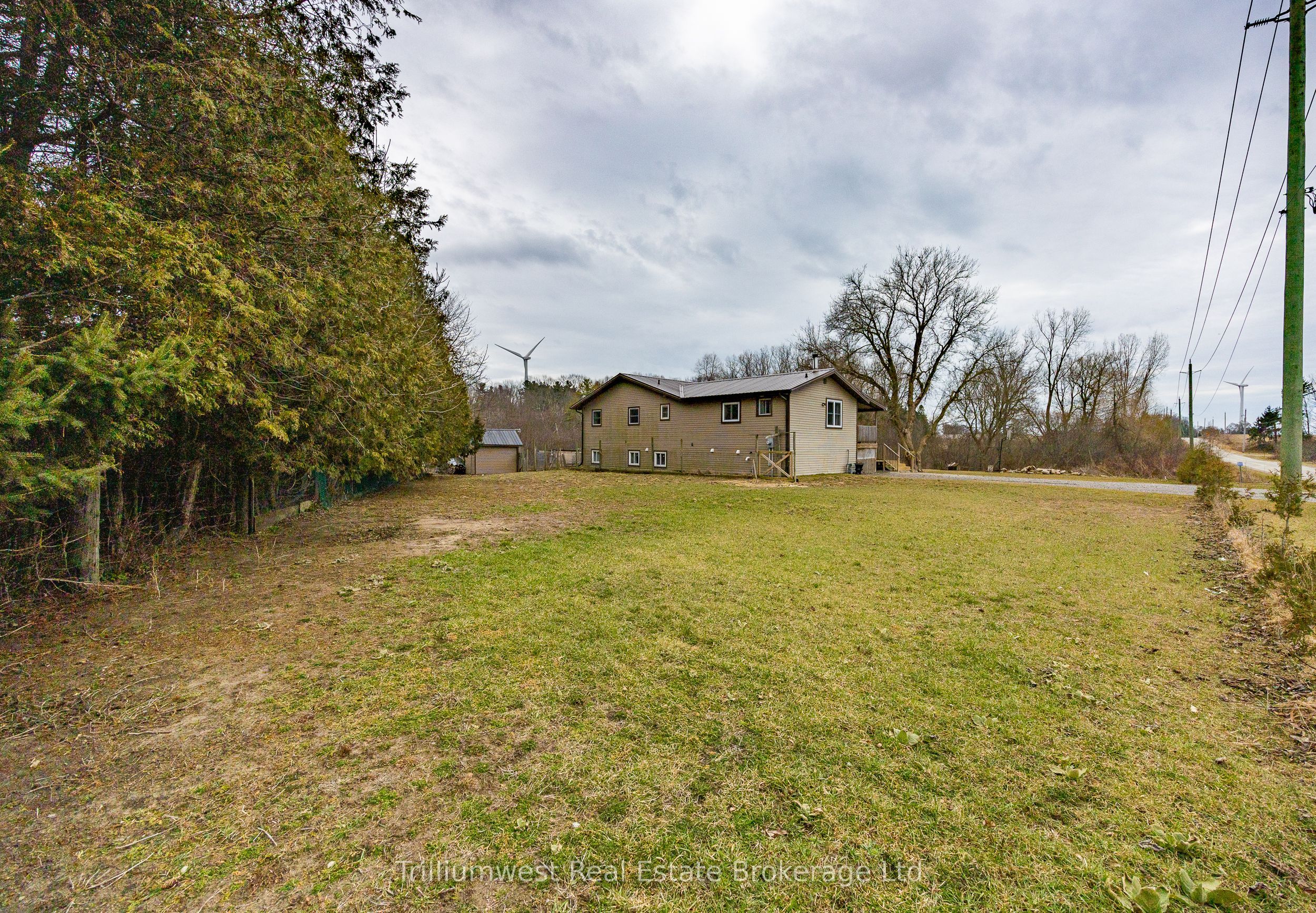 84 5th Concession Road Property Photo 37