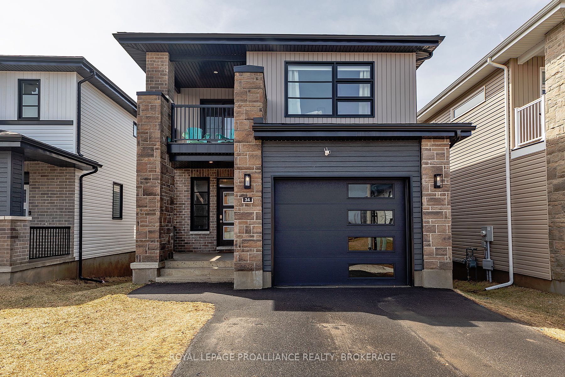 34 Erie Court Property Photo 2