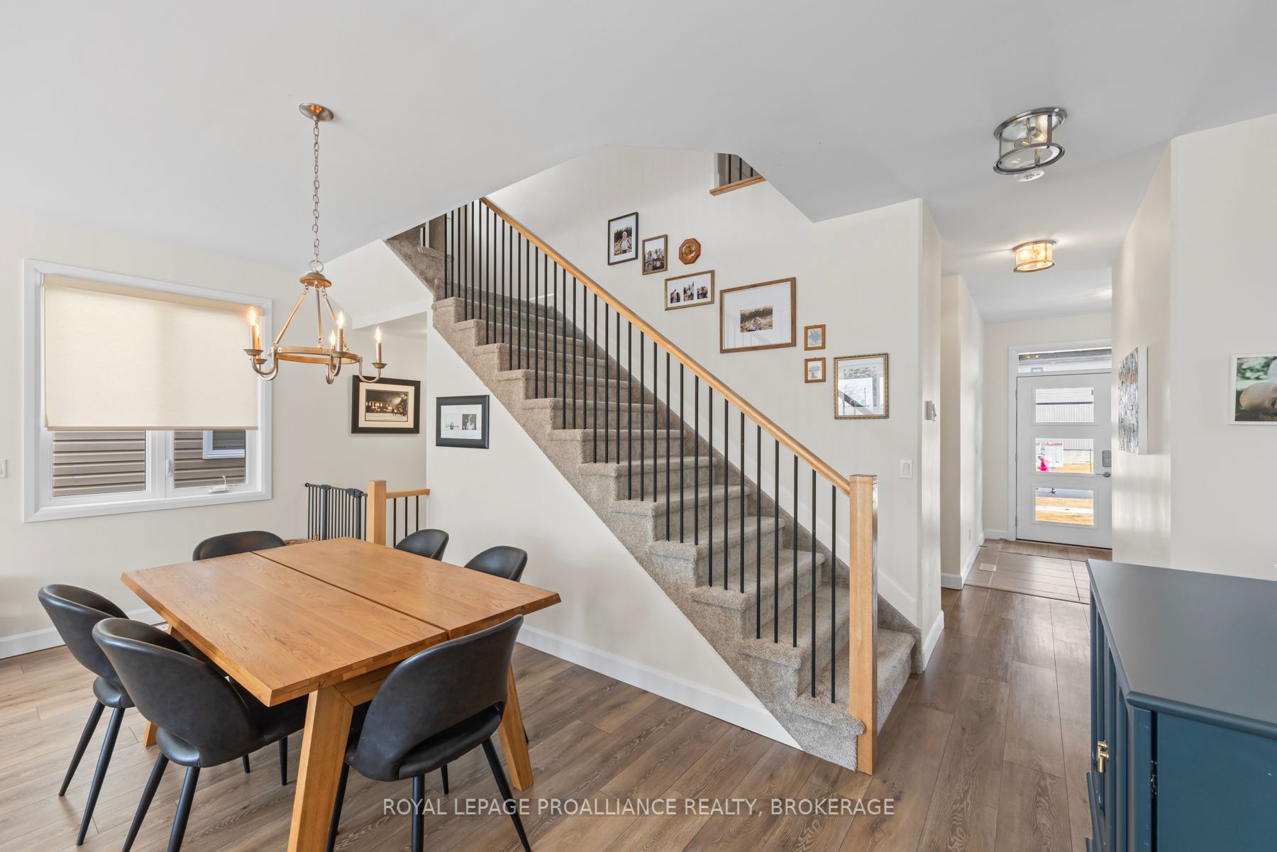 34 Erie Court Property Photo 9