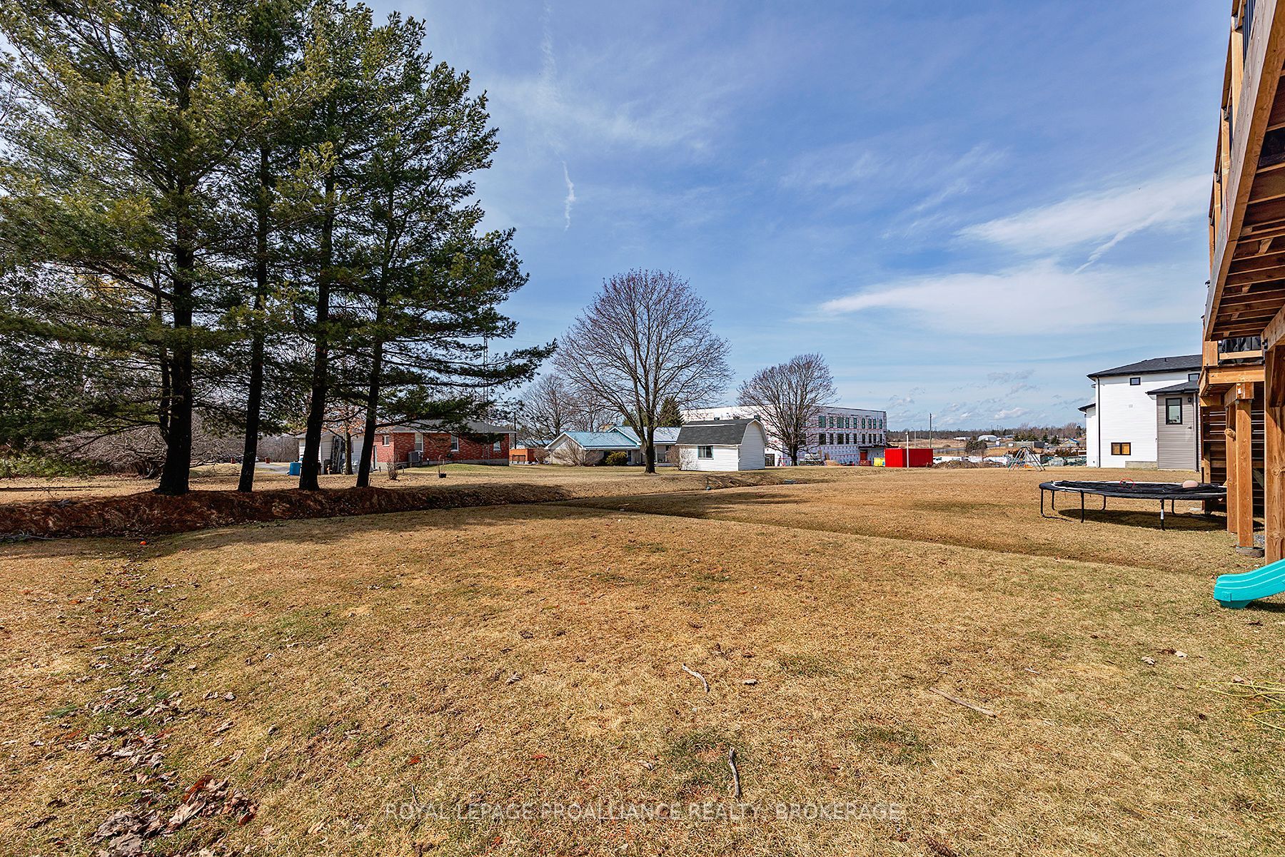 34 Erie Court Property Photo 45