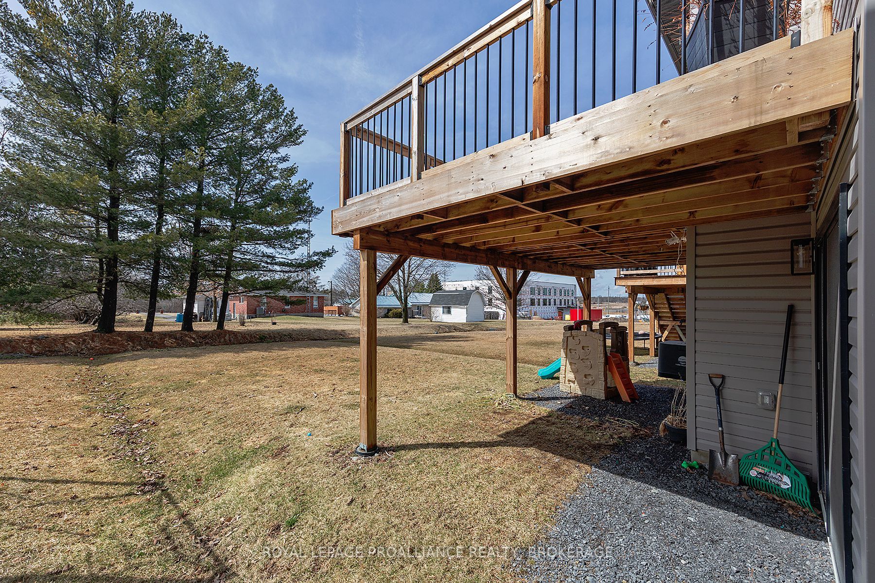 34 Erie Court Property Photo 48