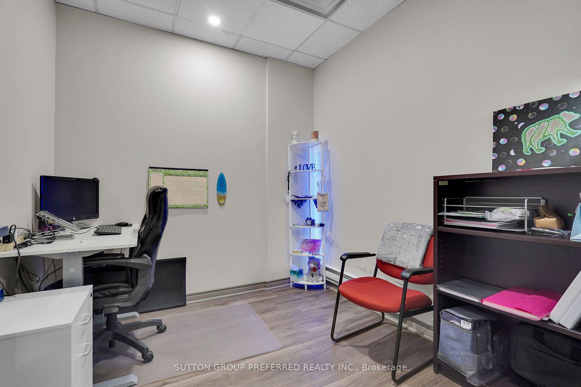 379 Dundas St Property Photo 15