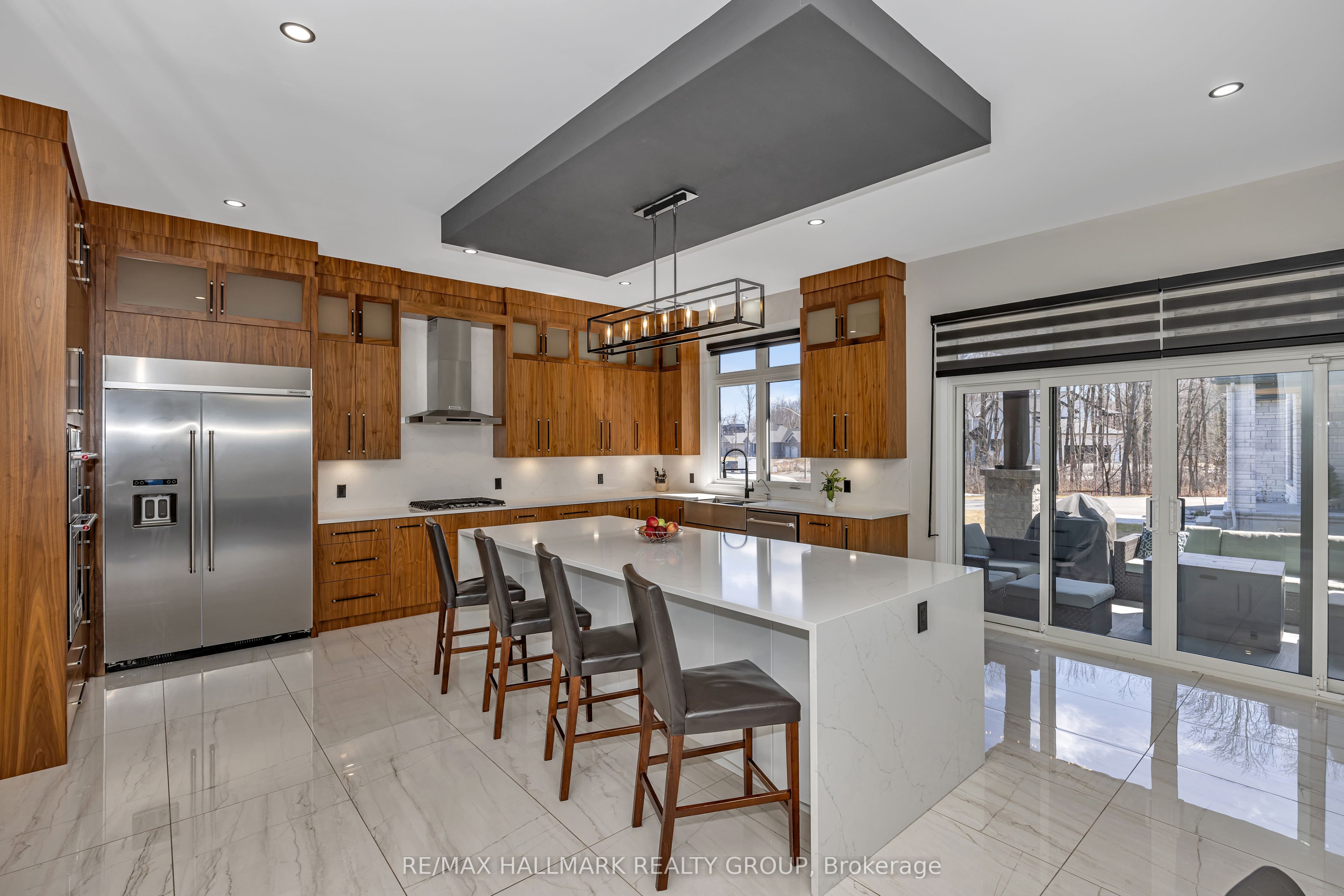 595 Shoreway Drive Property Photo 15