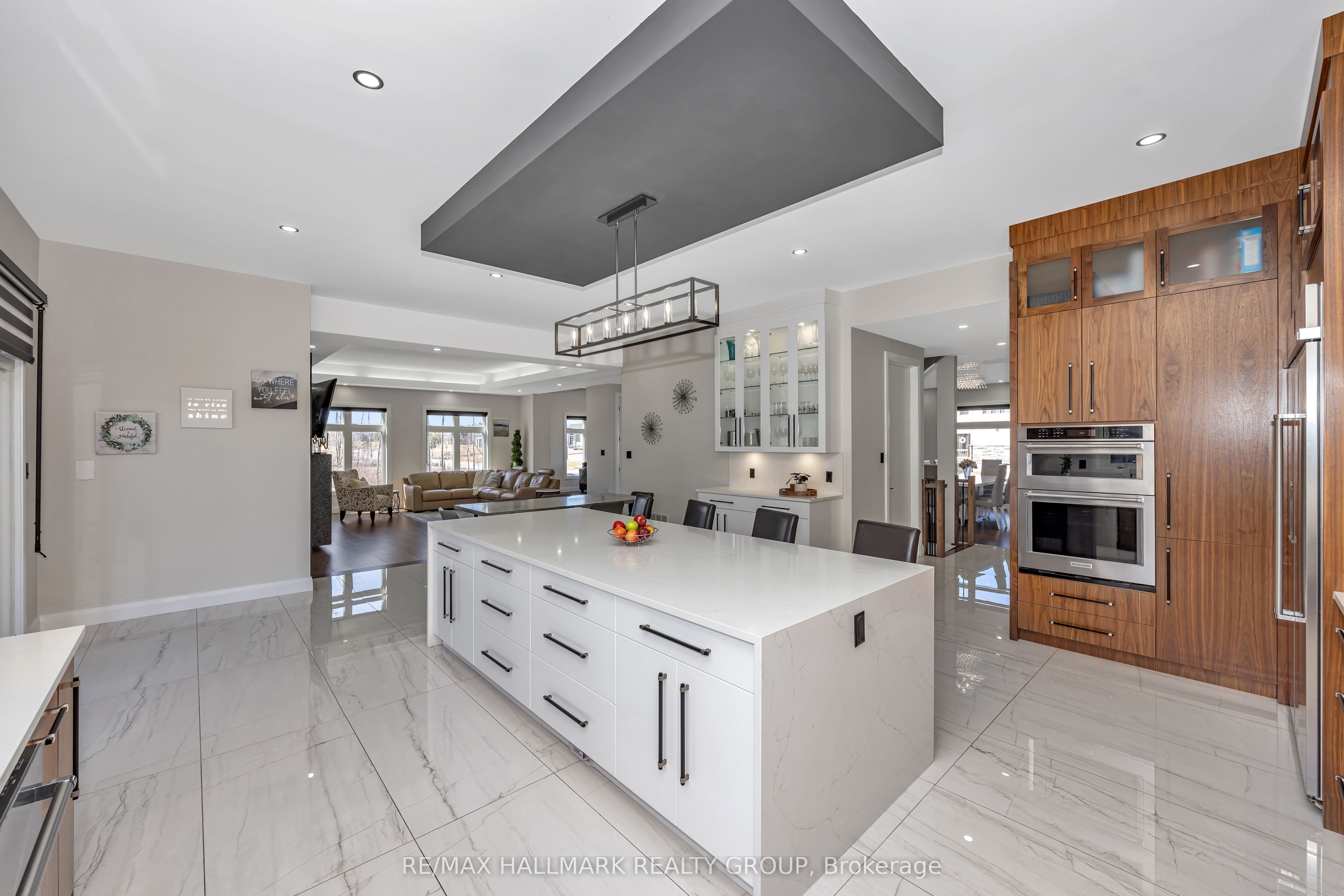 595 Shoreway Drive Property Photo 18