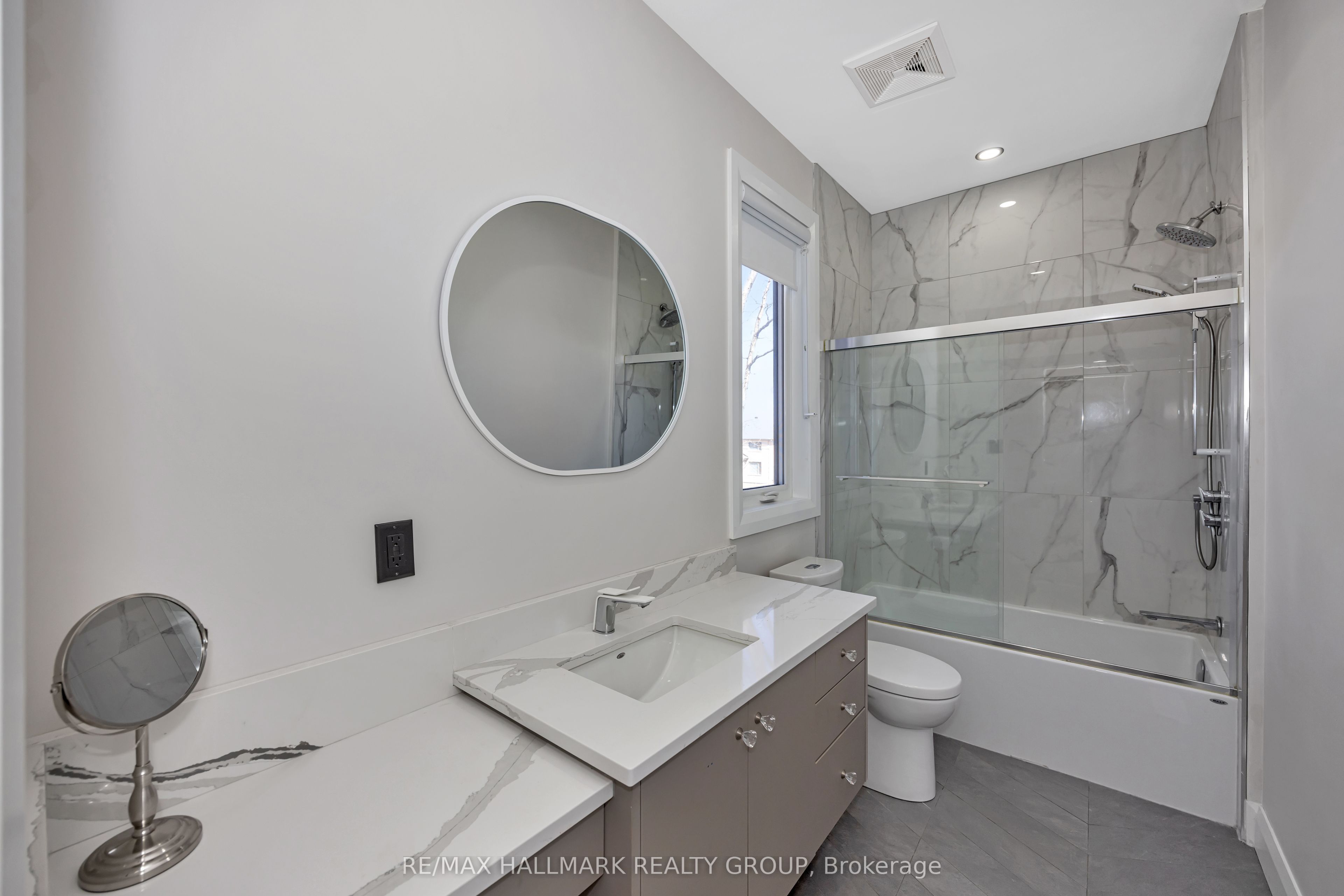 595 Shoreway Drive Property Photo 34