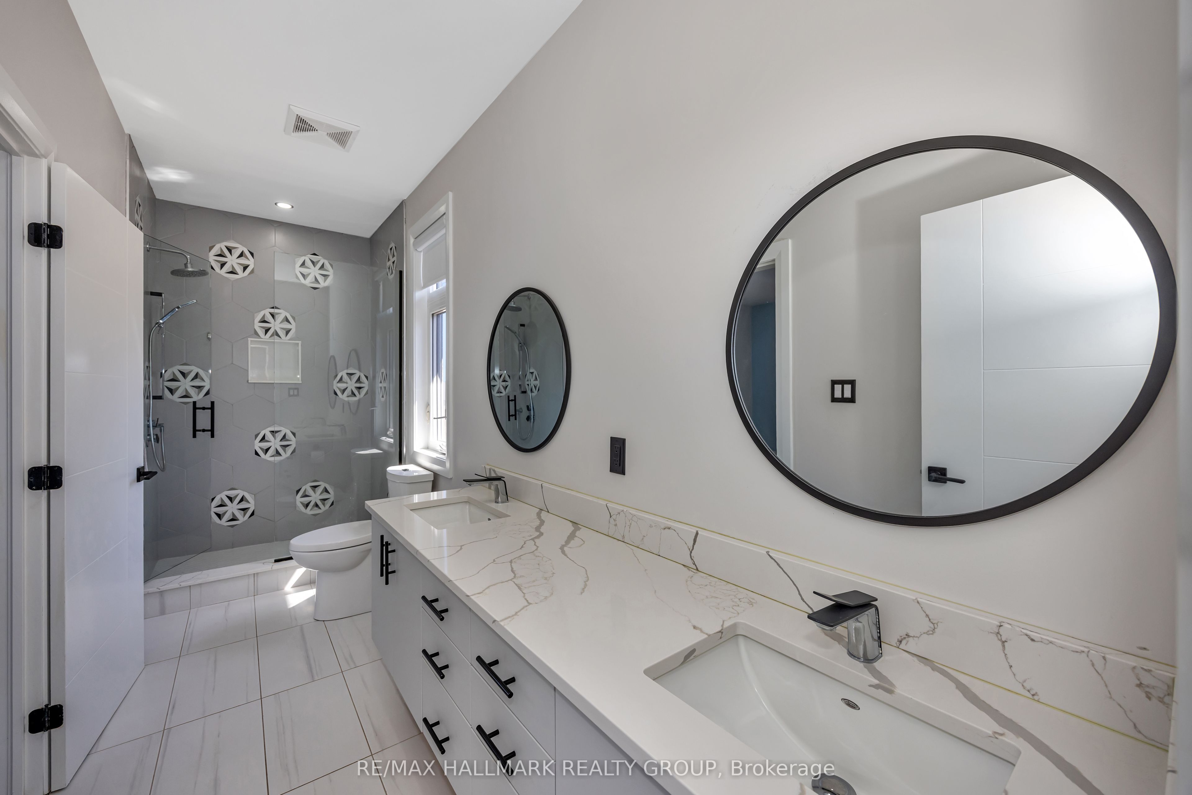 595 Shoreway Drive Property Photo 36