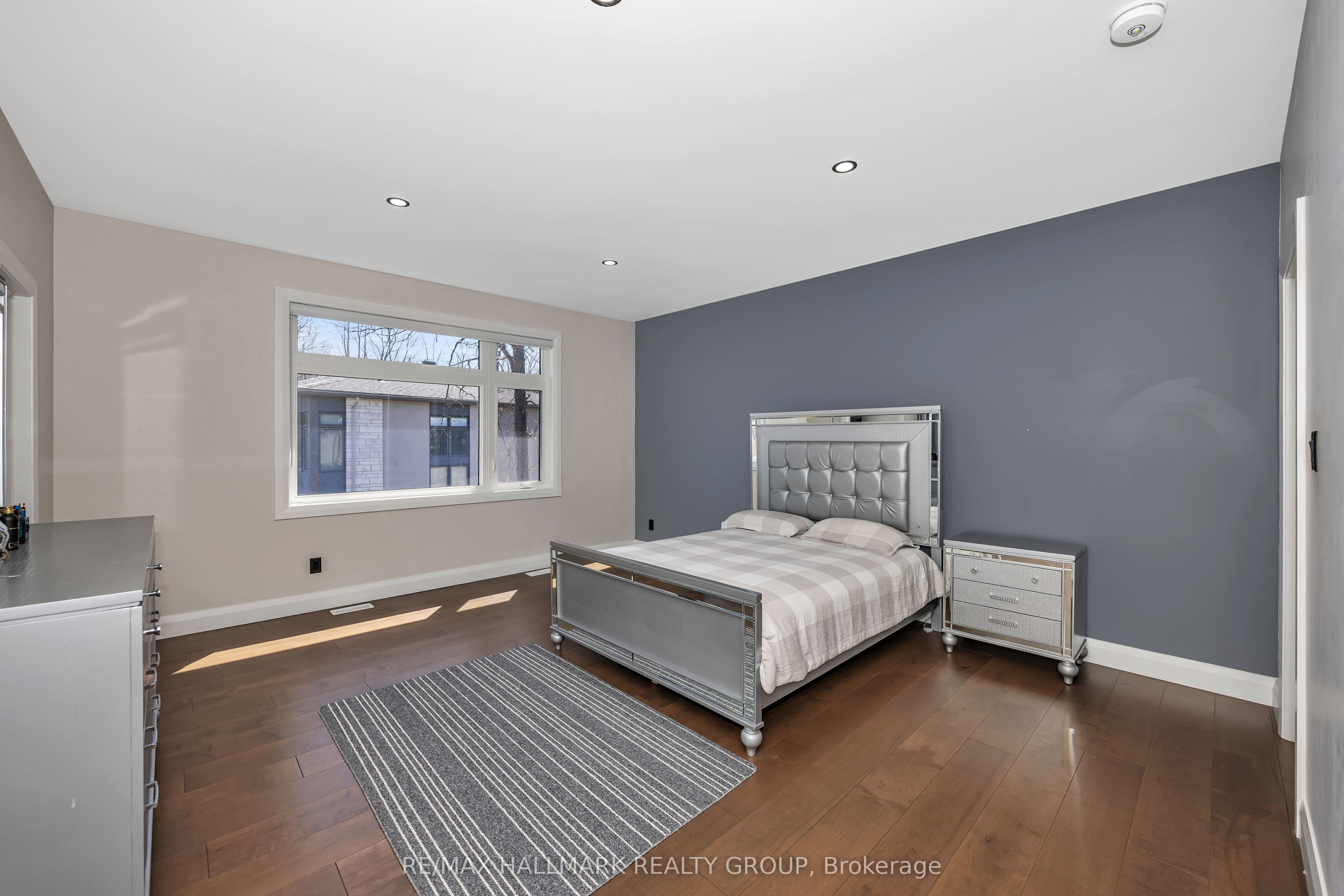 595 Shoreway Drive Property Photo 37