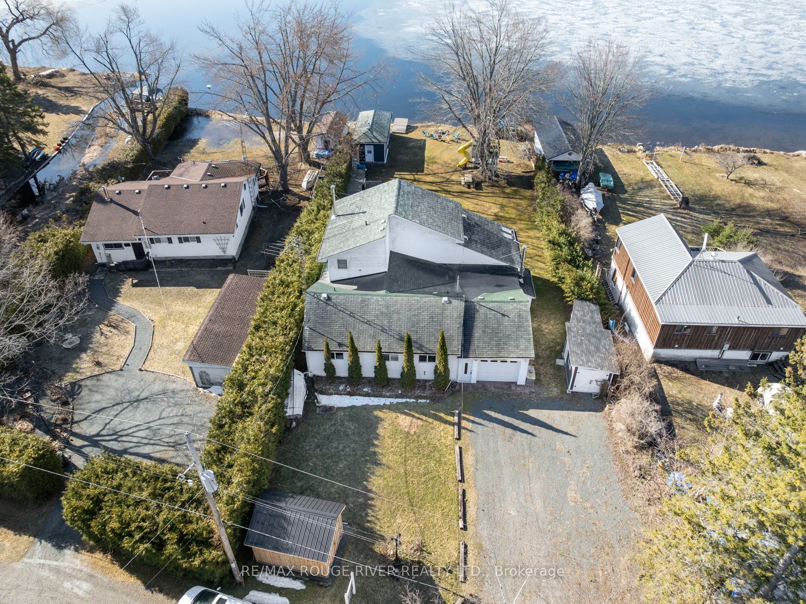 1551 I Reynolds Road Property Photo