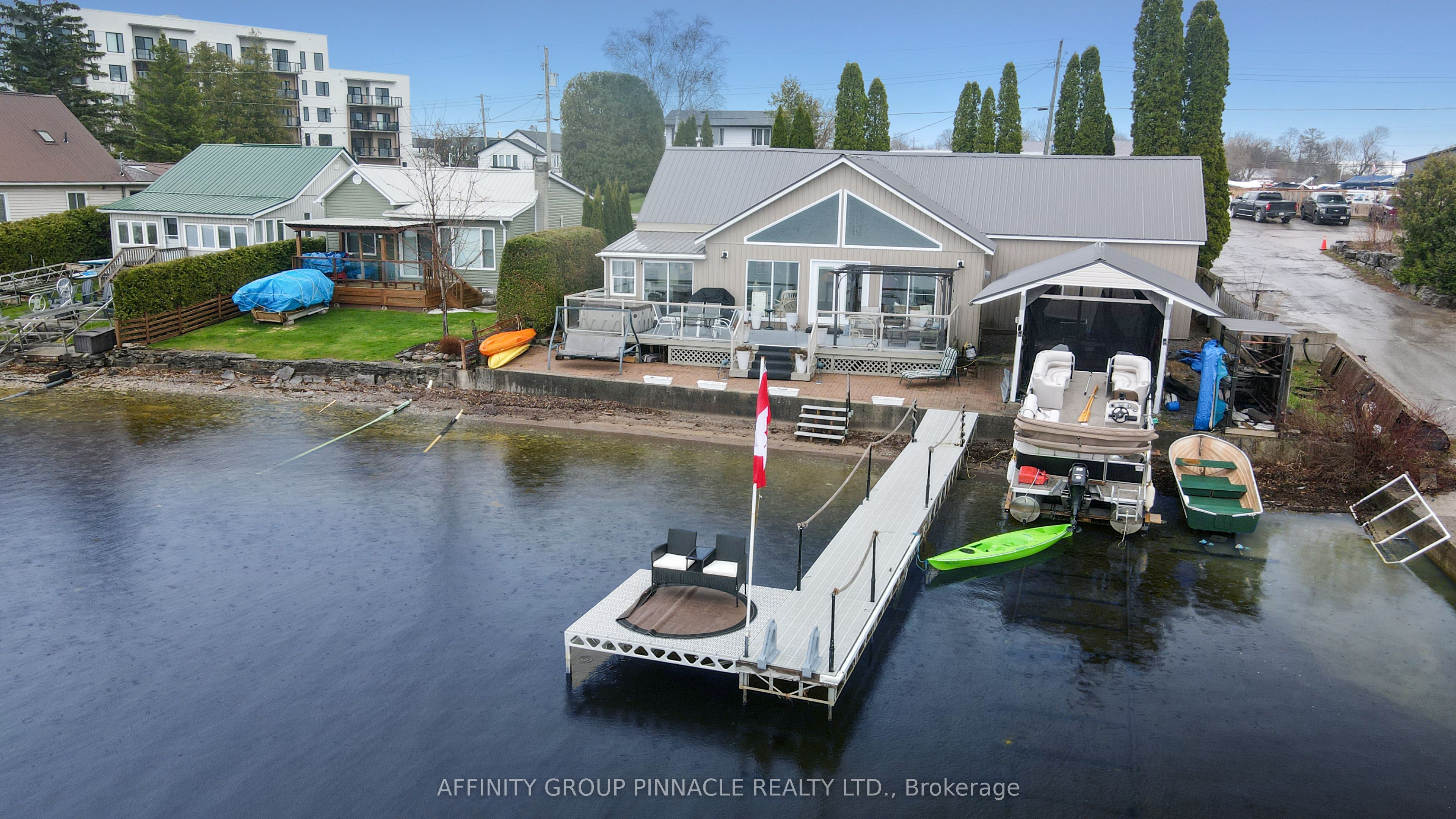 14 Oriole Road Property Photo 1