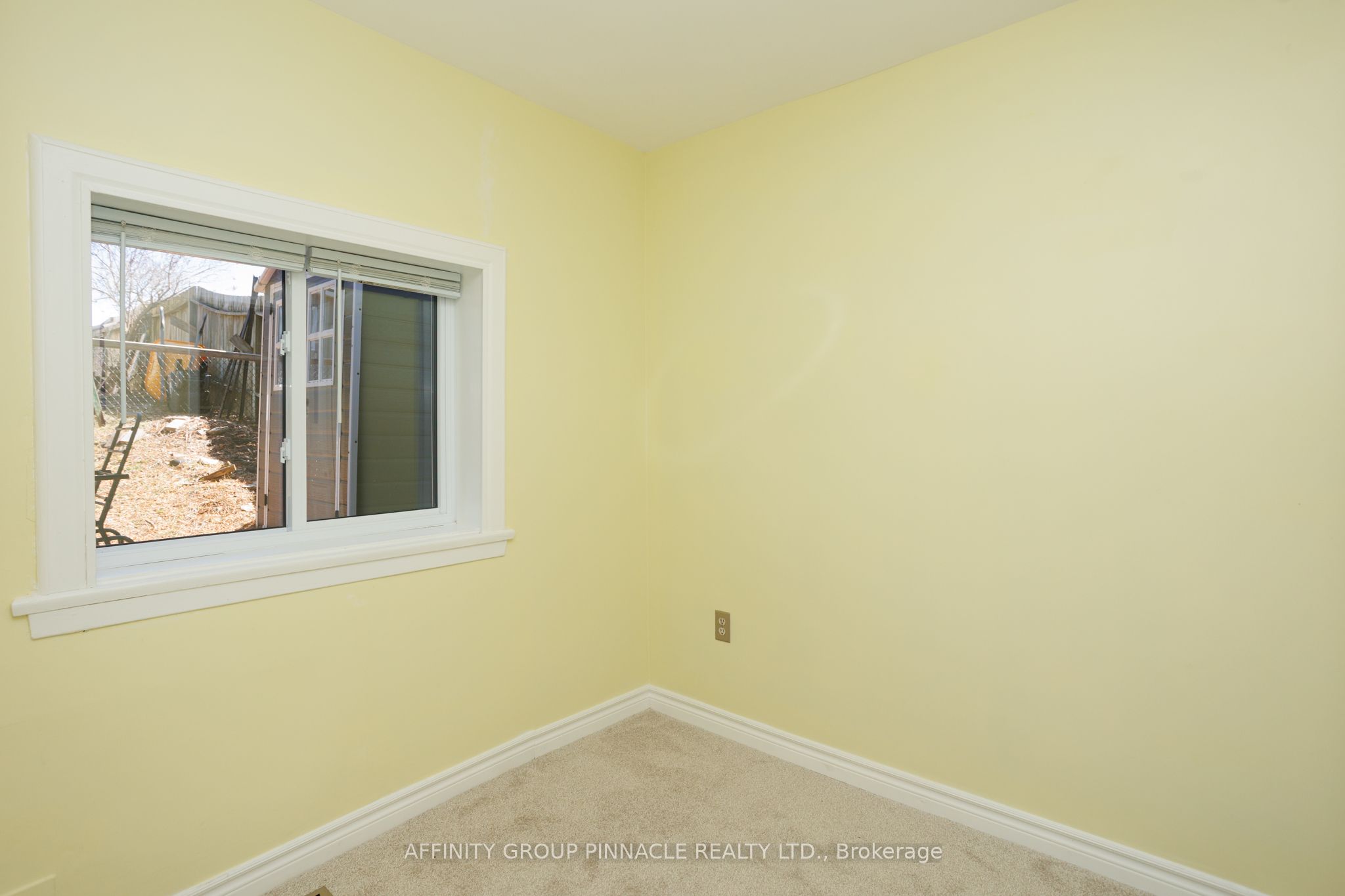 14 Oriole Road Property Photo 24