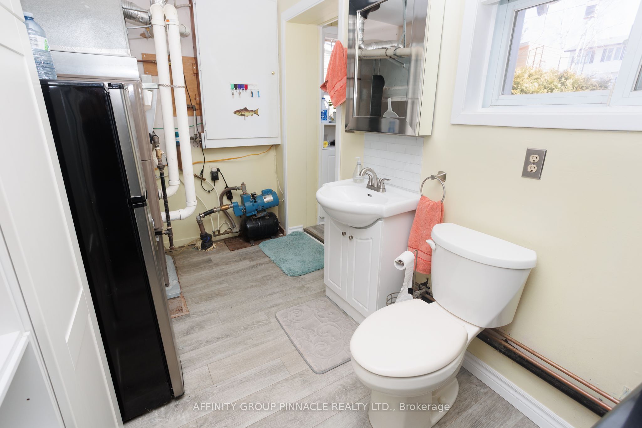 14 Oriole Road Property Photo 35
