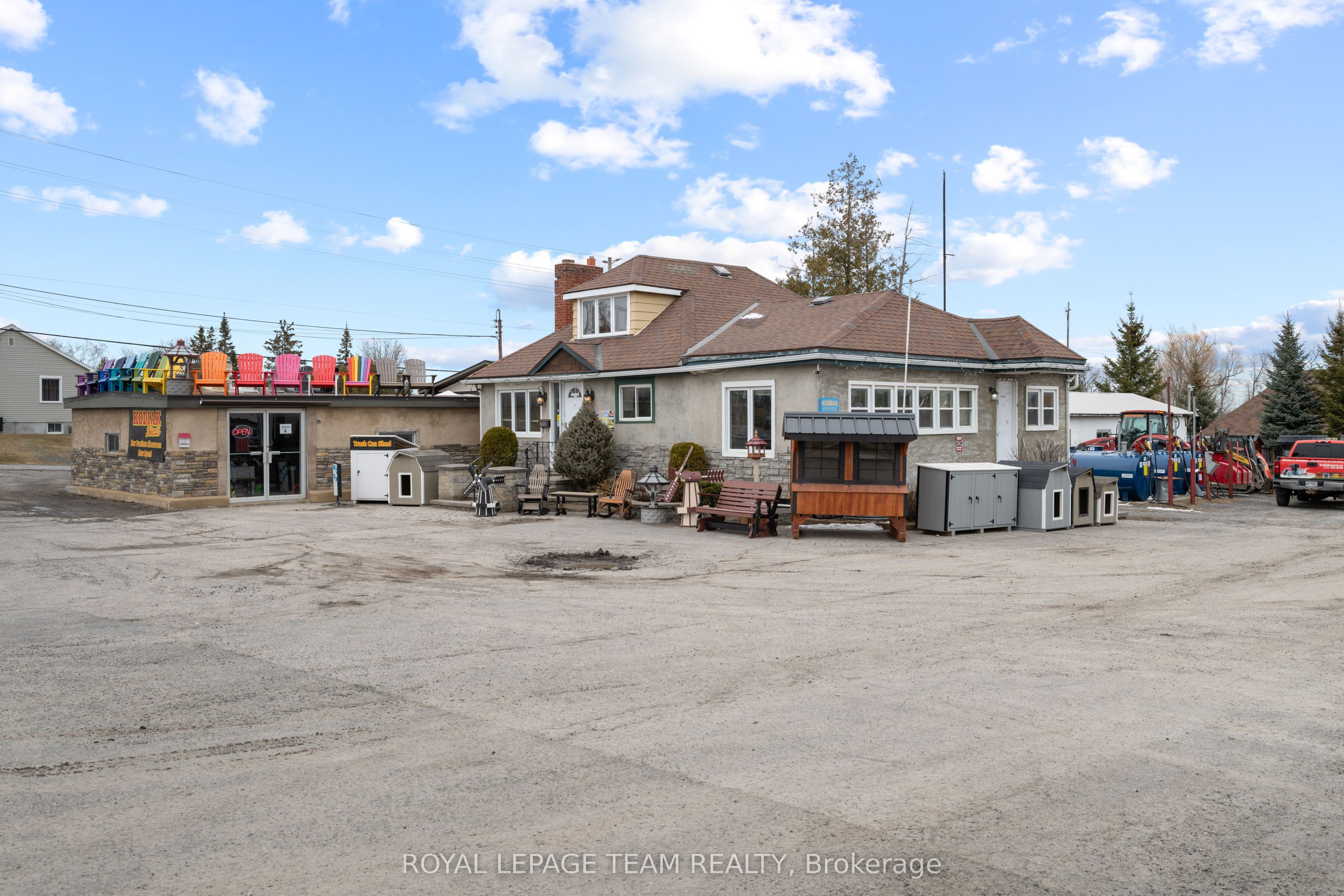 1017 Carp Road Property Photo 1