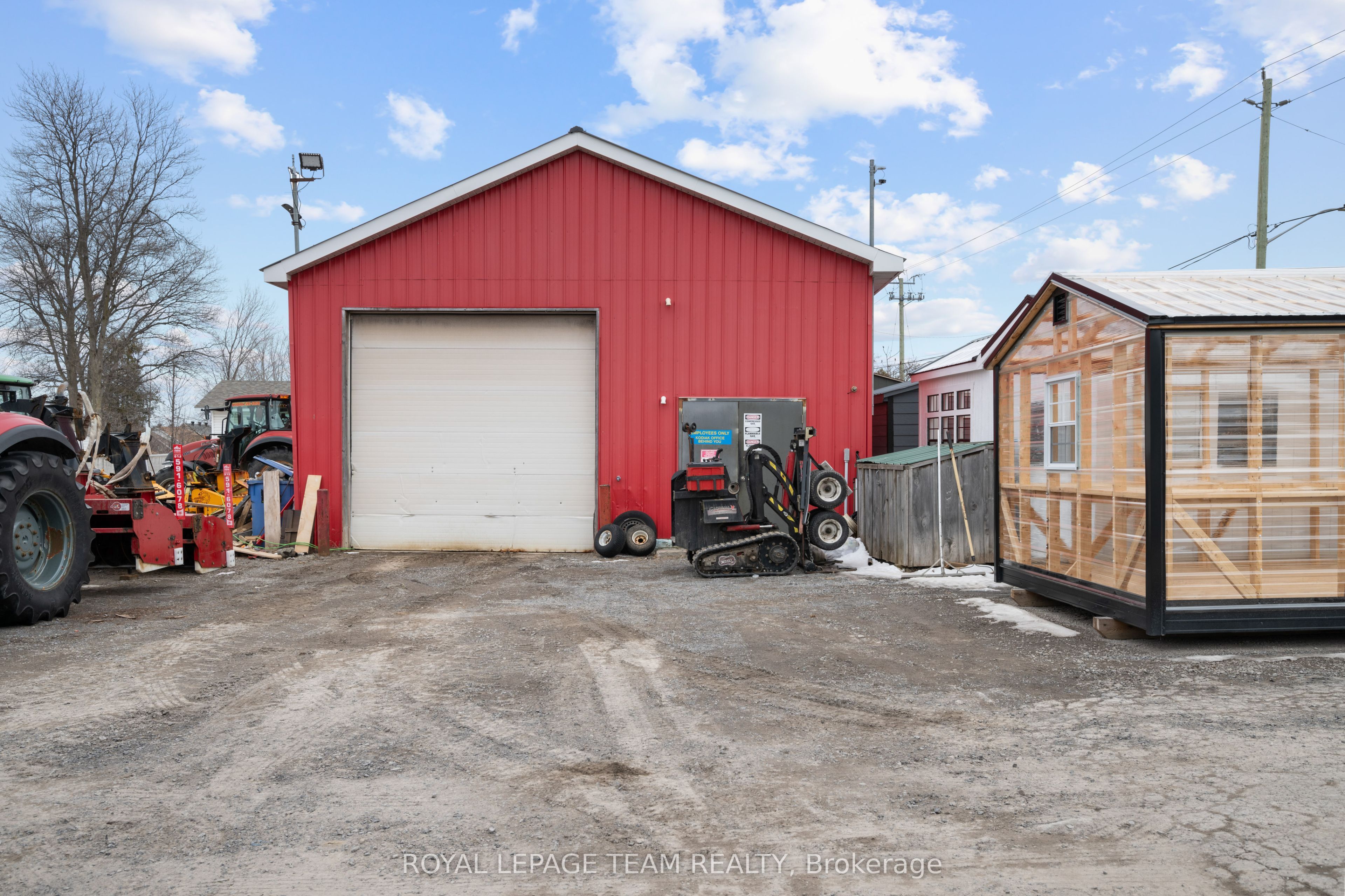 1017 Carp Road Property Photo 2