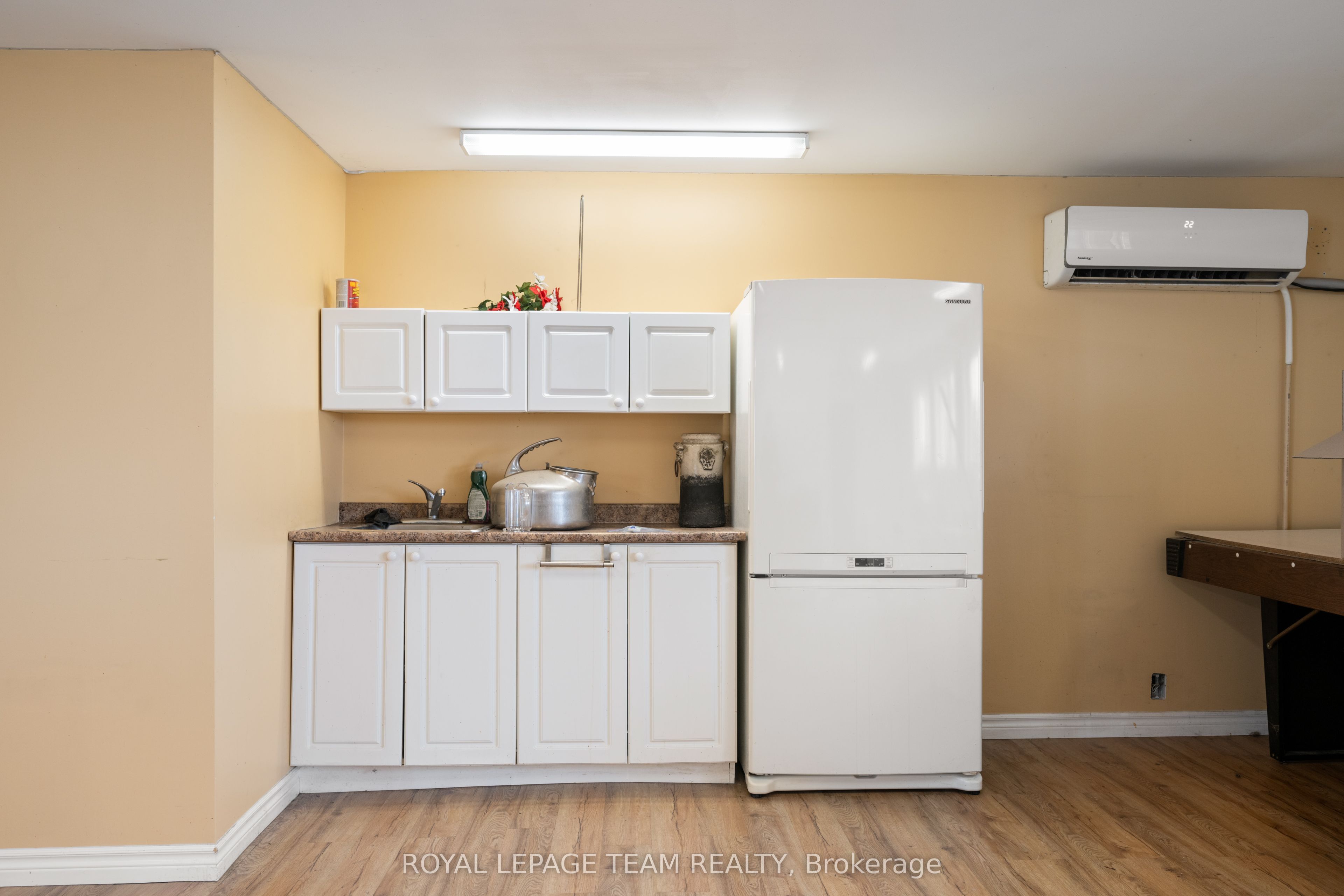 1017 Carp Road Property Photo 18