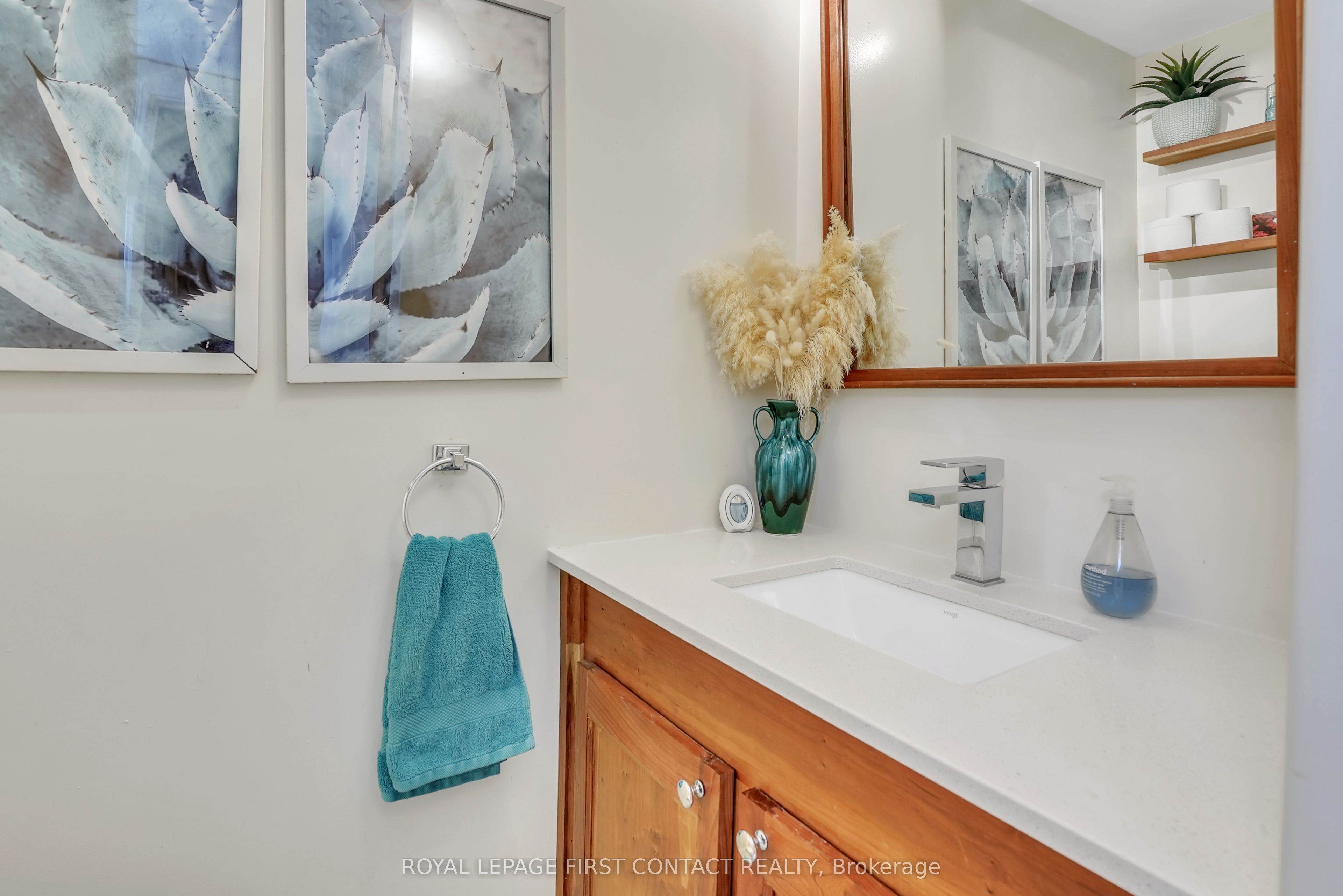130 St David Street Property Photo 16