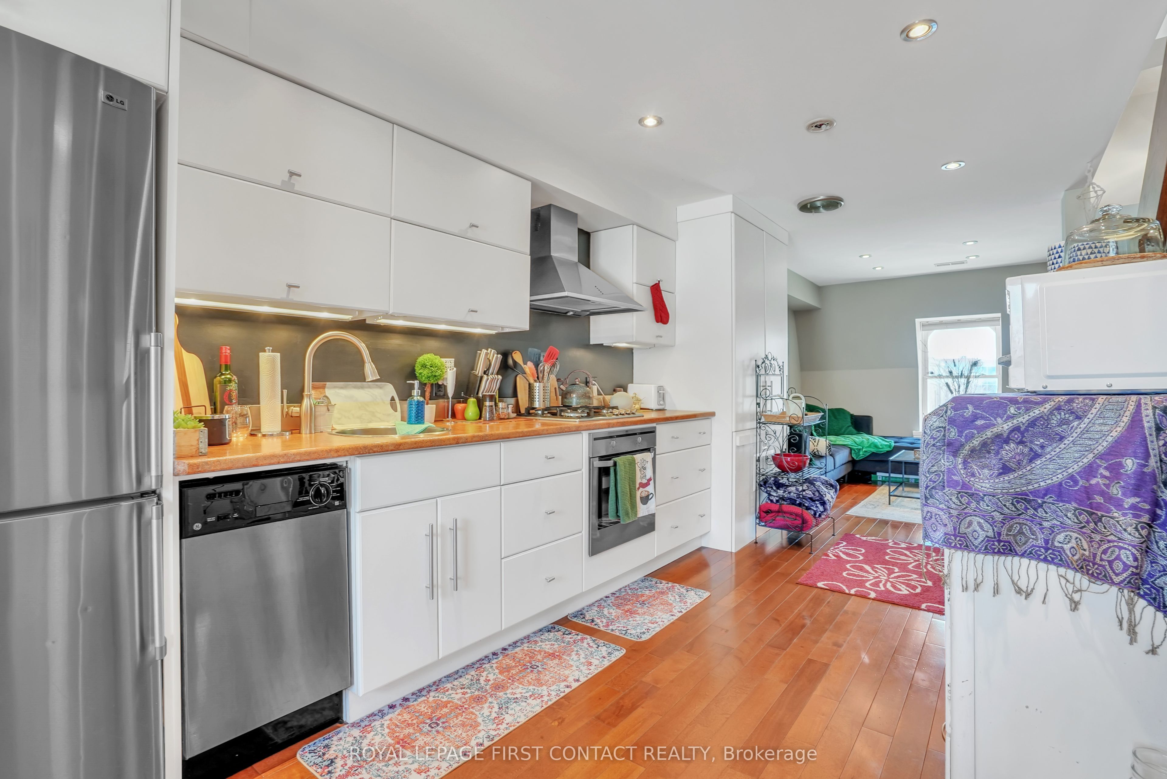 130 St David Street Property Photo 25