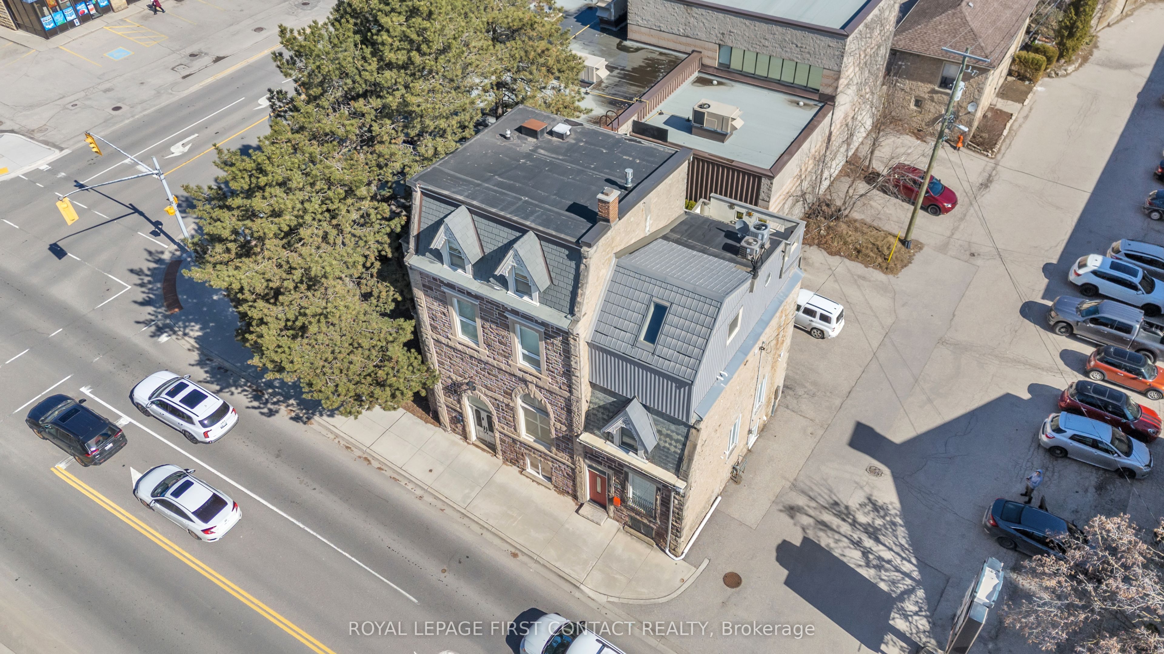 130 St David Street Property Photo 47