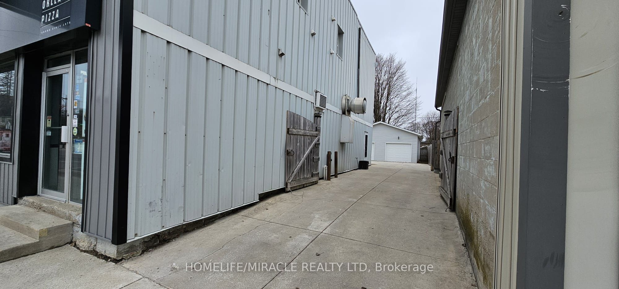 #minto - 94 Elora Street Property Photo 3