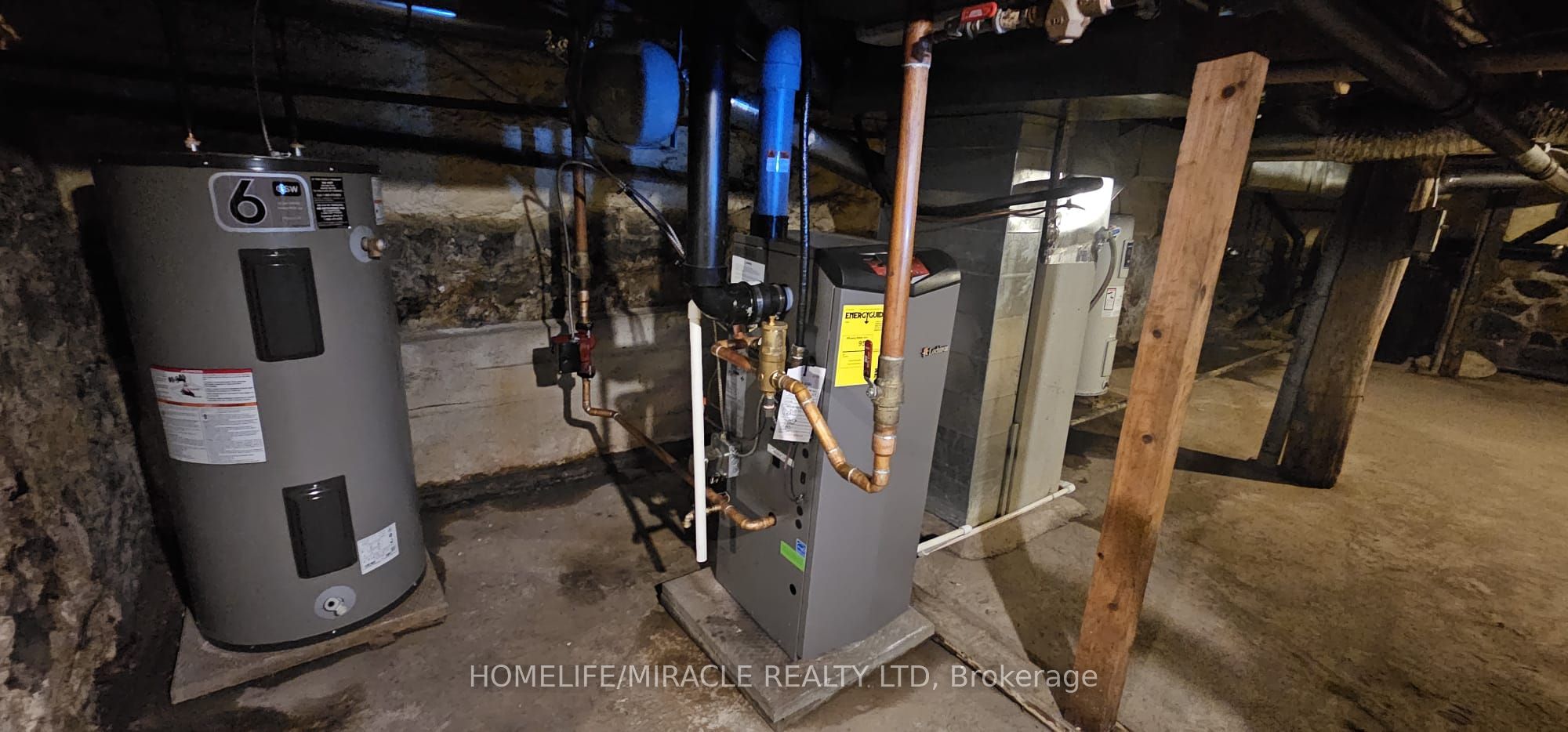 #minto - 94 Elora Street Property Photo 22