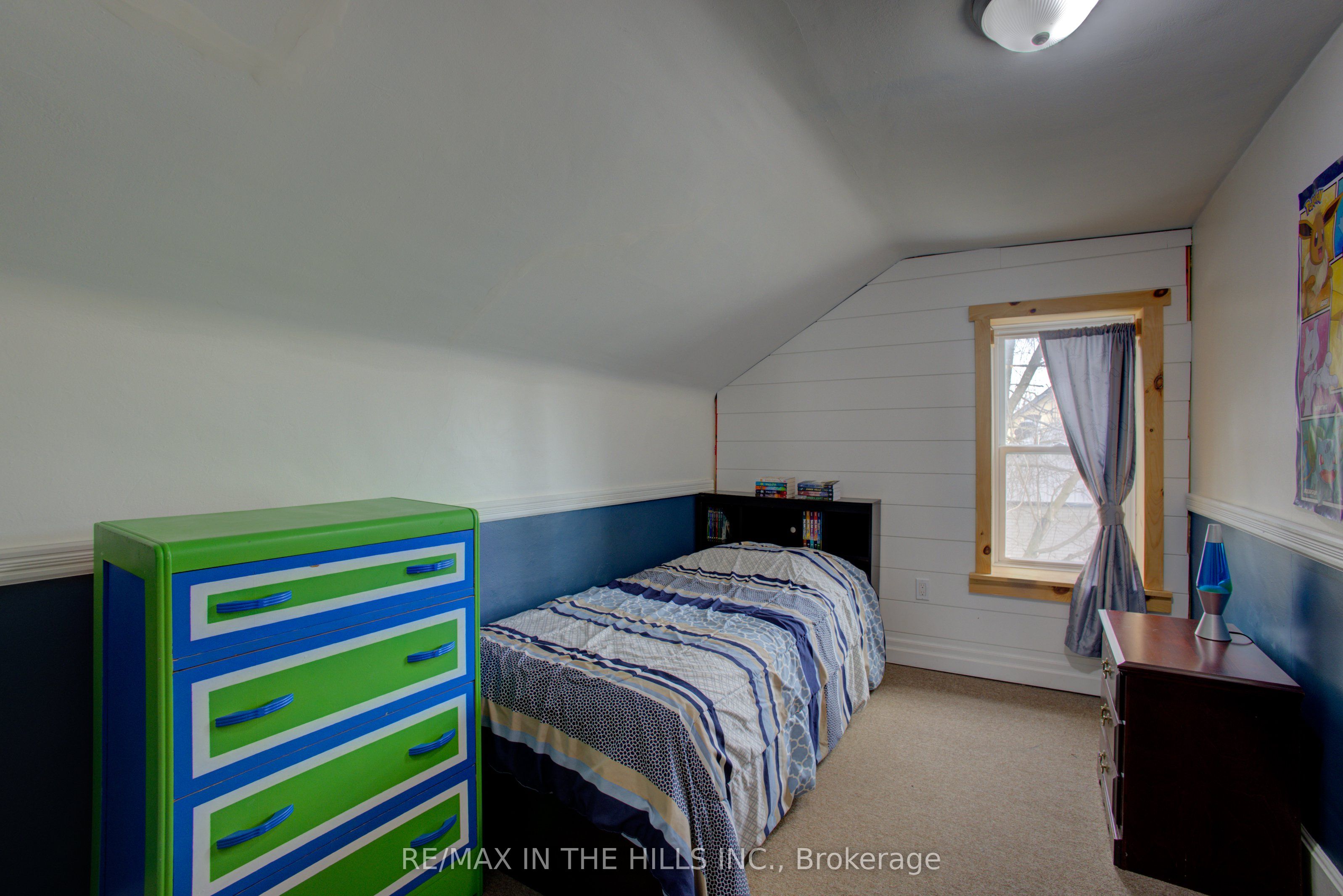 257 Elgin Street S Property Photo 26