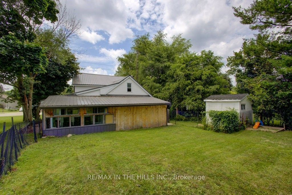 257 Elgin Street S Property Photo 36