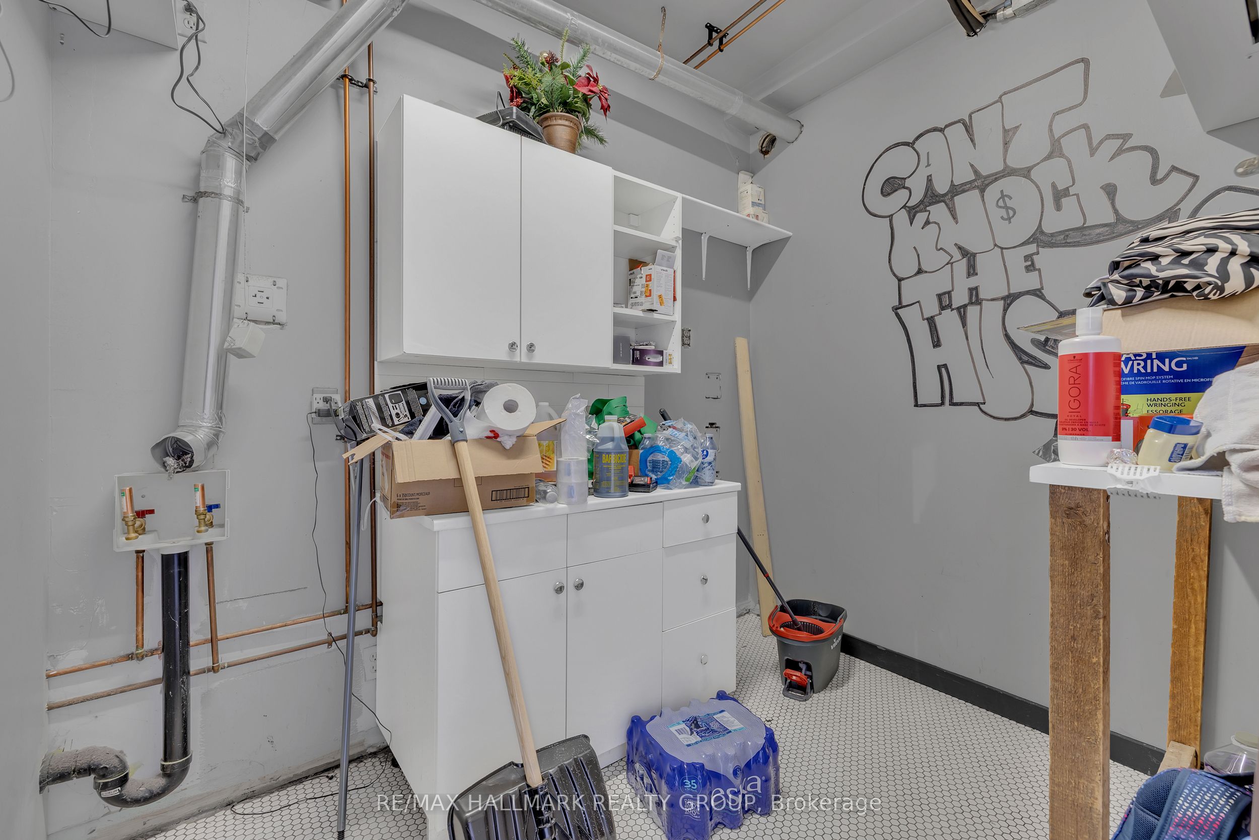 1309 Wellington Street Property Photo 19