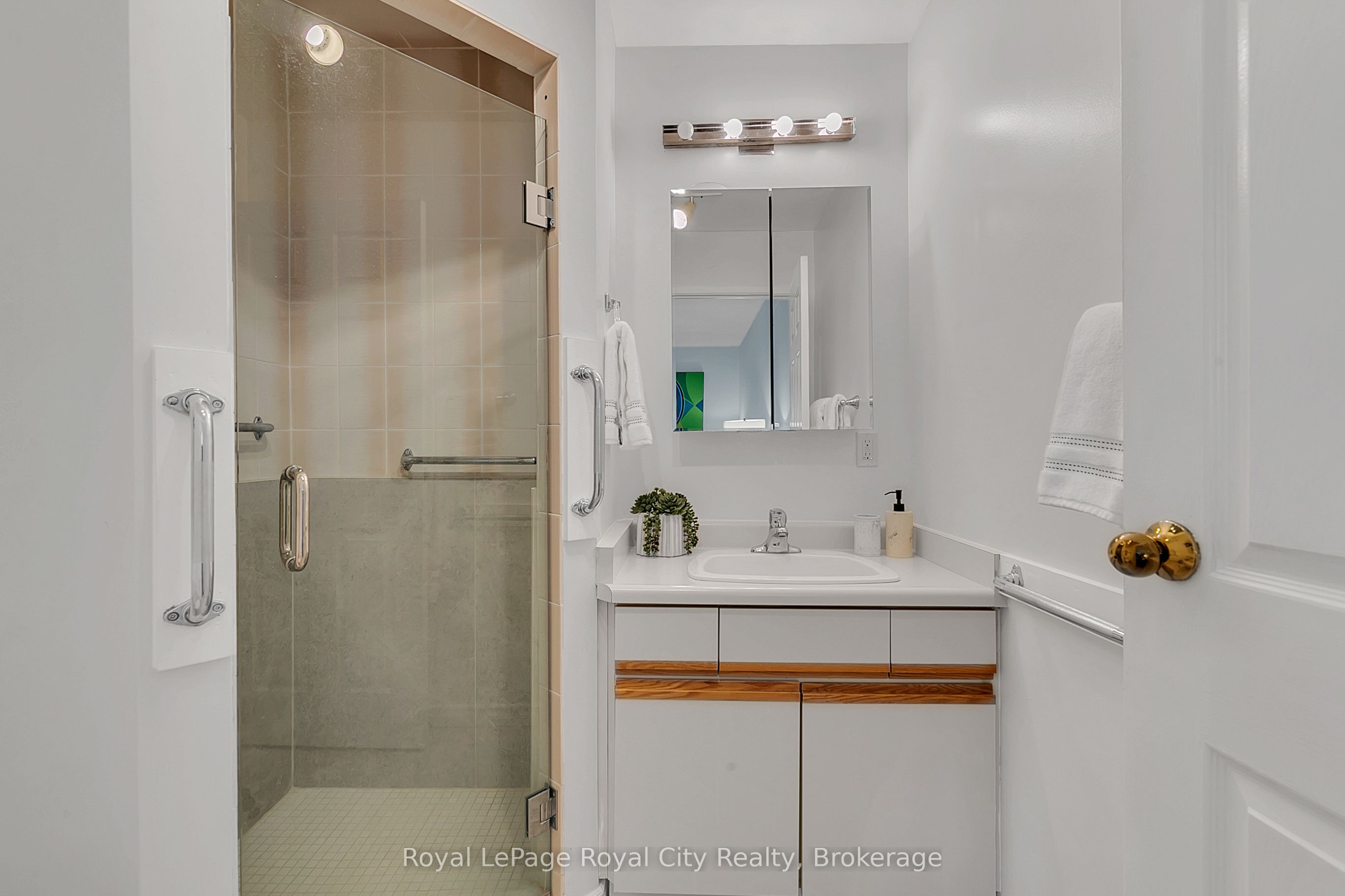 200 River Street 303 Property Photo 26