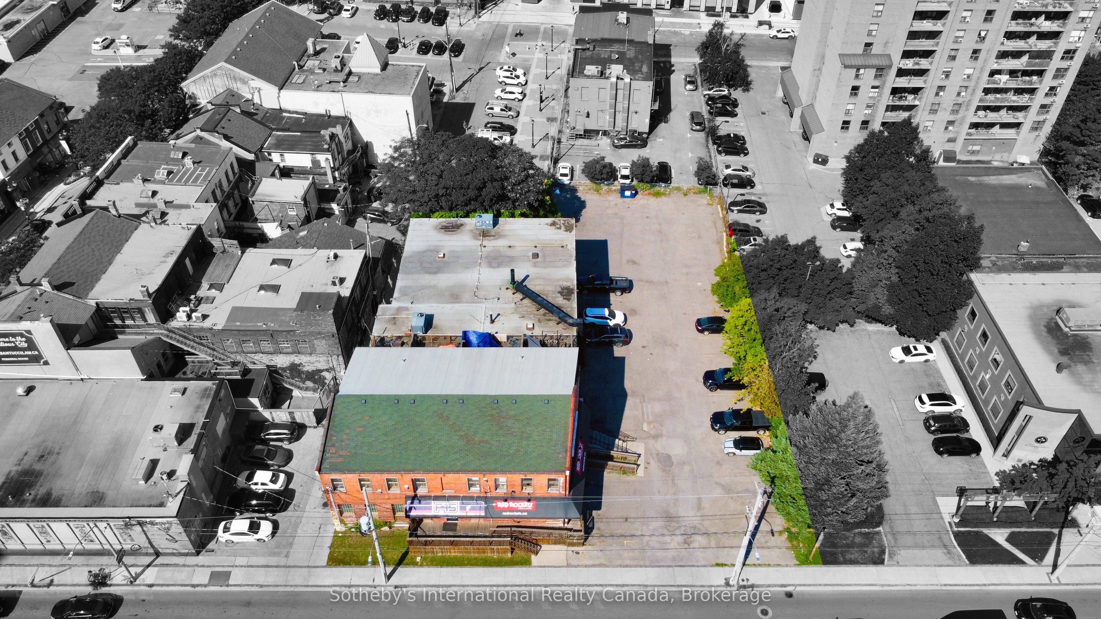 15 Wellington Street Property Photo 2