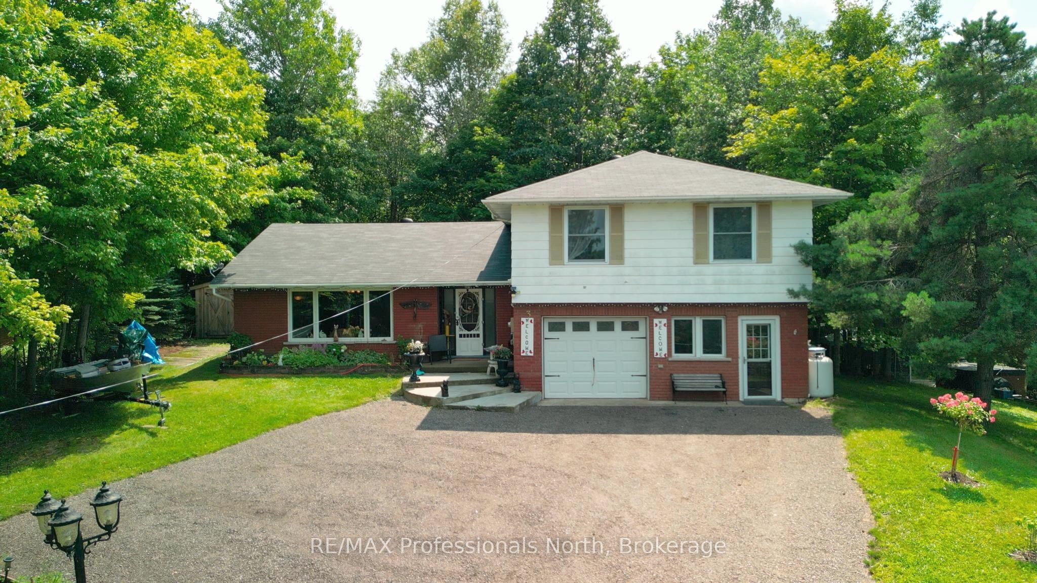 3 Oak Street Property Photo