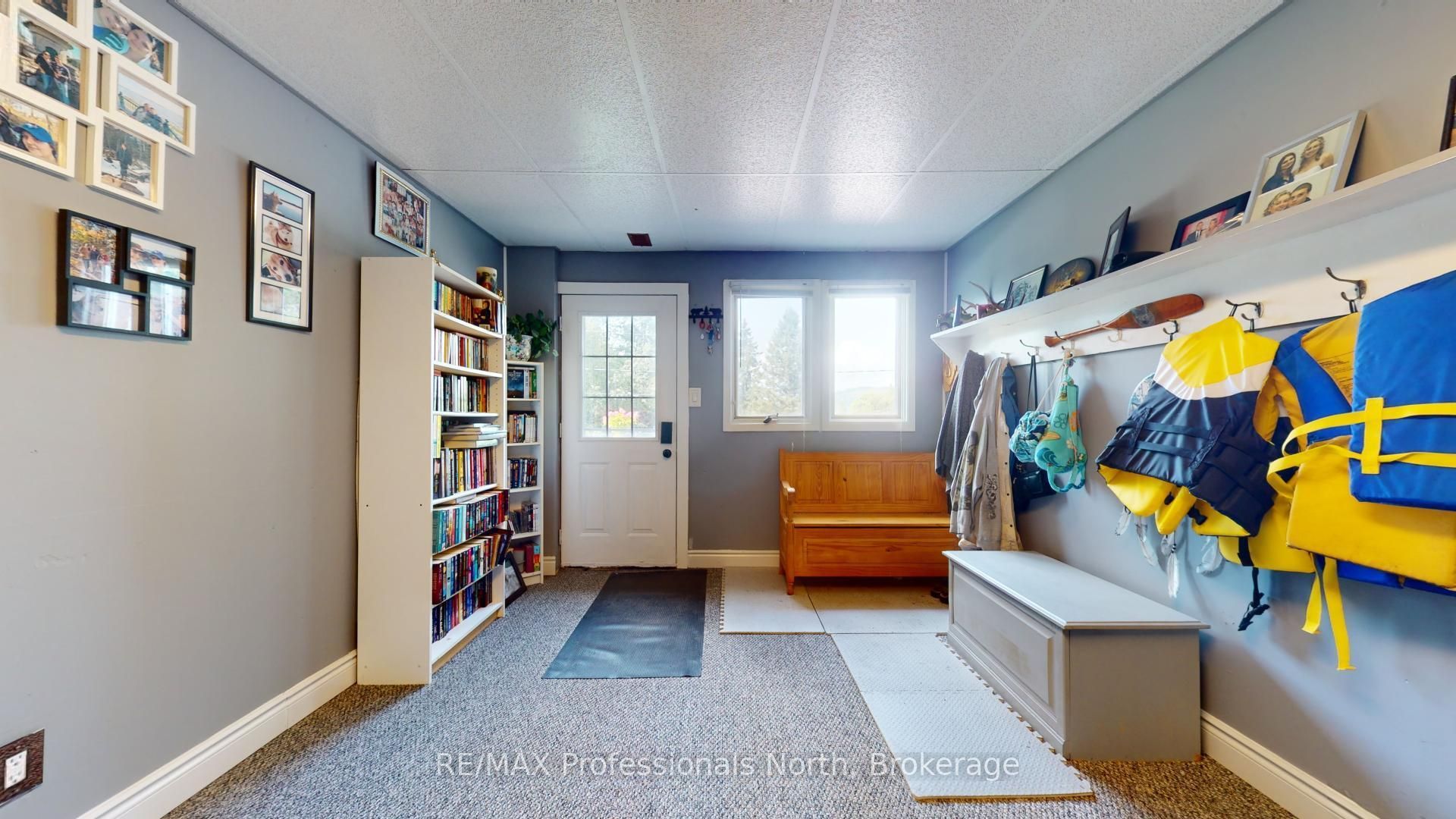 3 Oak Street Property Photo 25