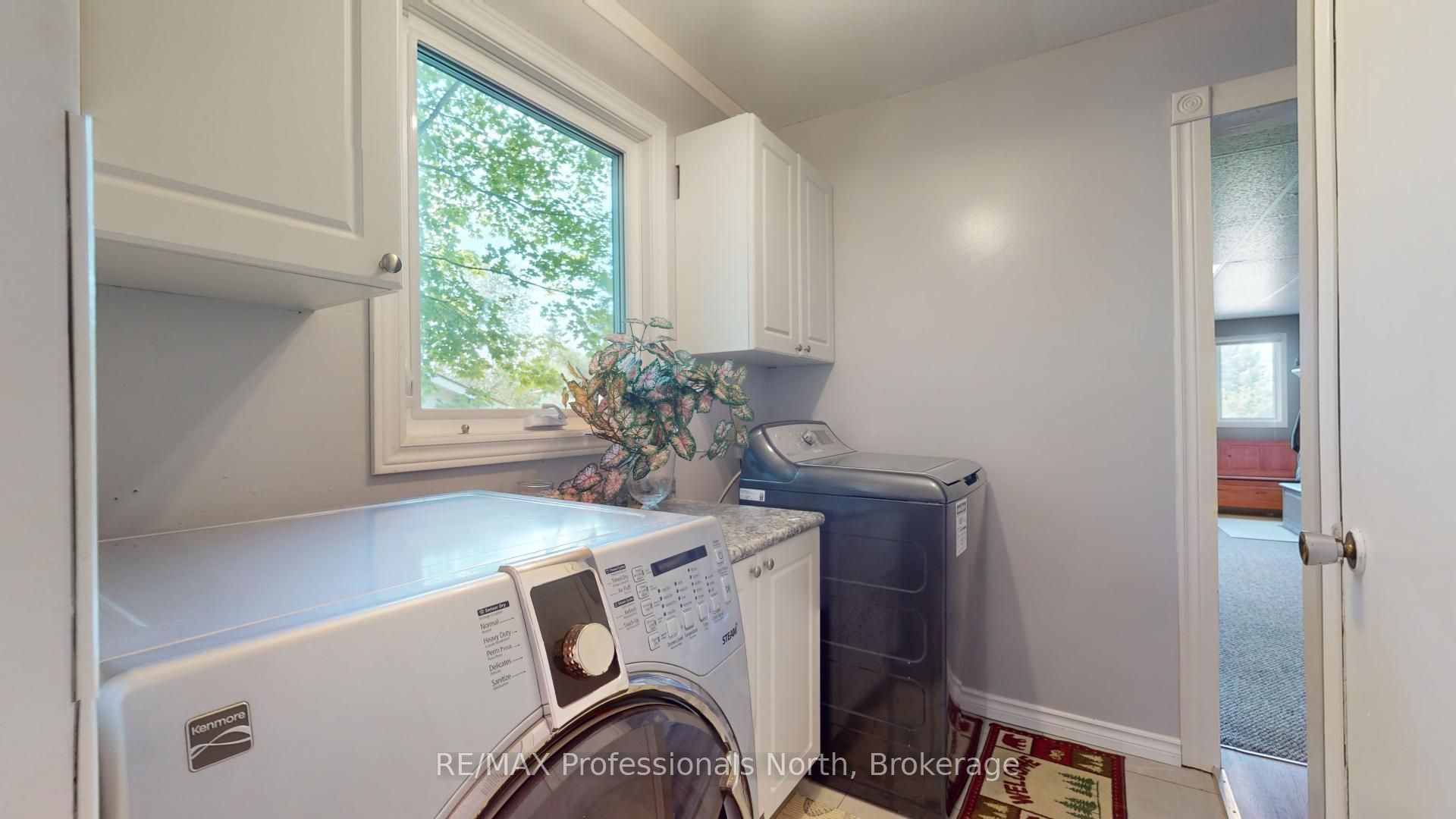 3 Oak Street Property Photo 28