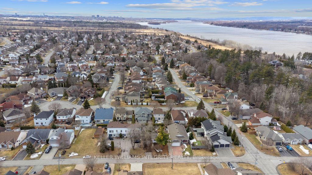924 Beauchamp Avenue Property Photo 6
