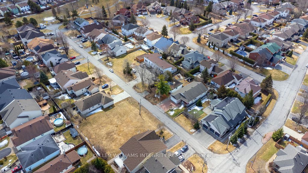 924 Beauchamp Avenue Property Photo 14