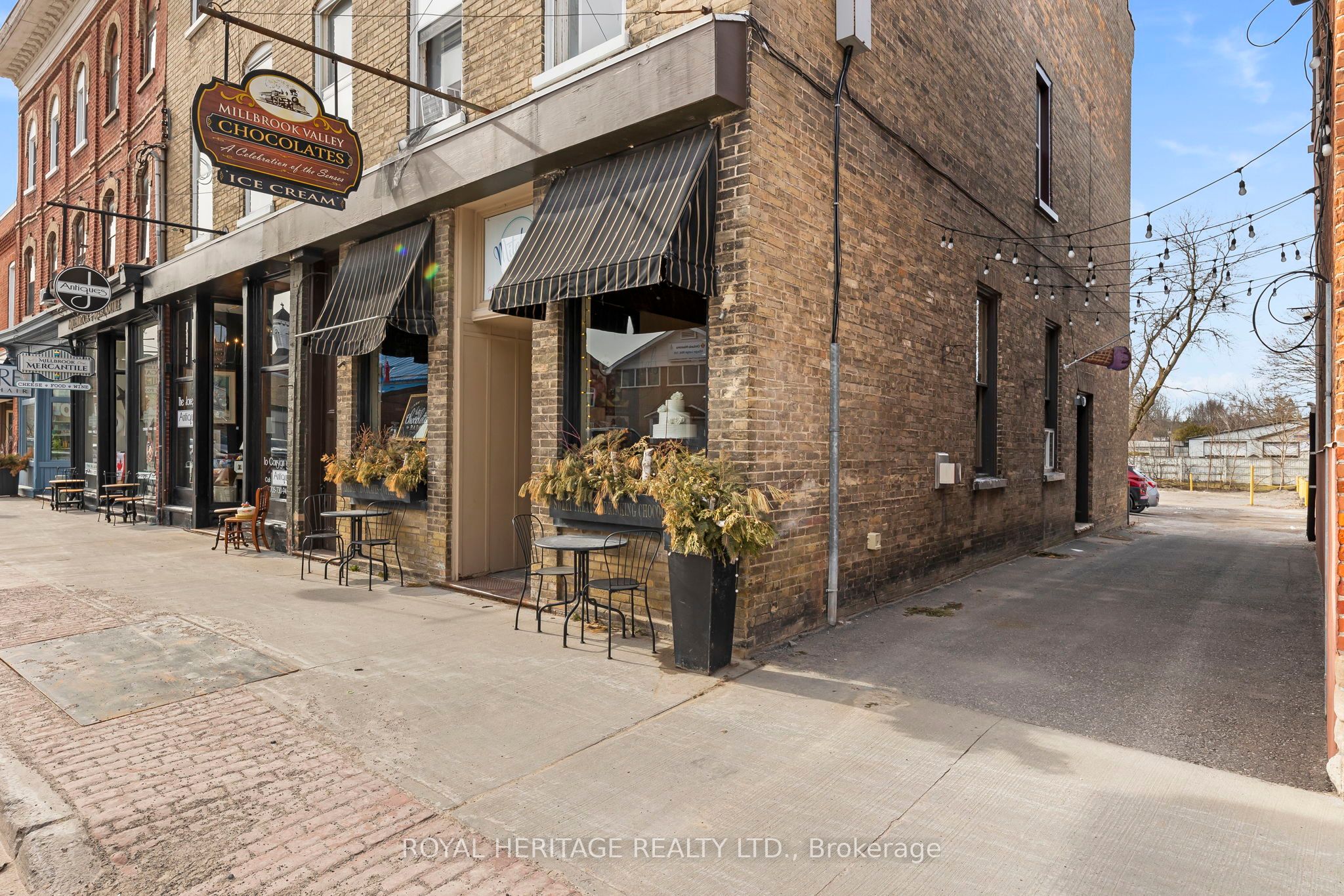 32 King Street Property Photo 6