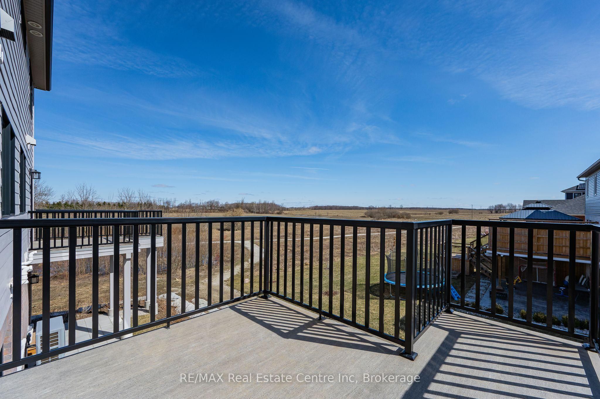 182 Bridge Crescent 6 Property Photo 12