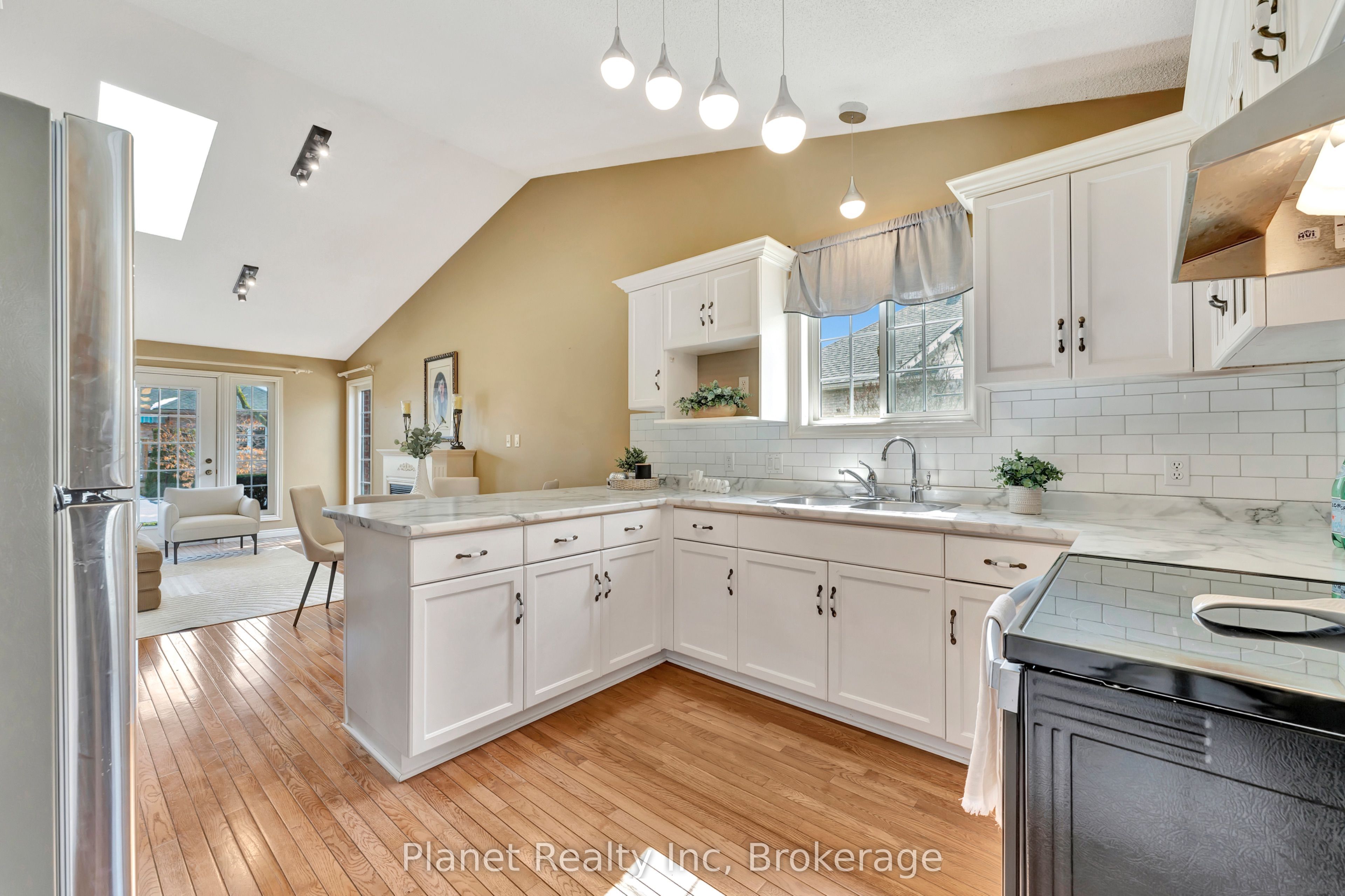 51 Cherry Blossom Circle Property Photo 8