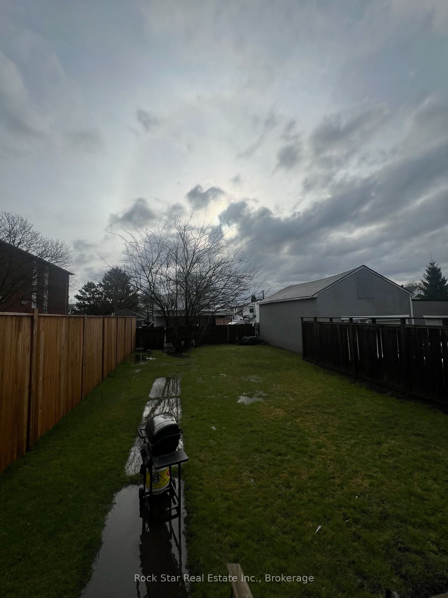 54 Crowland Avenue Property Photo 5