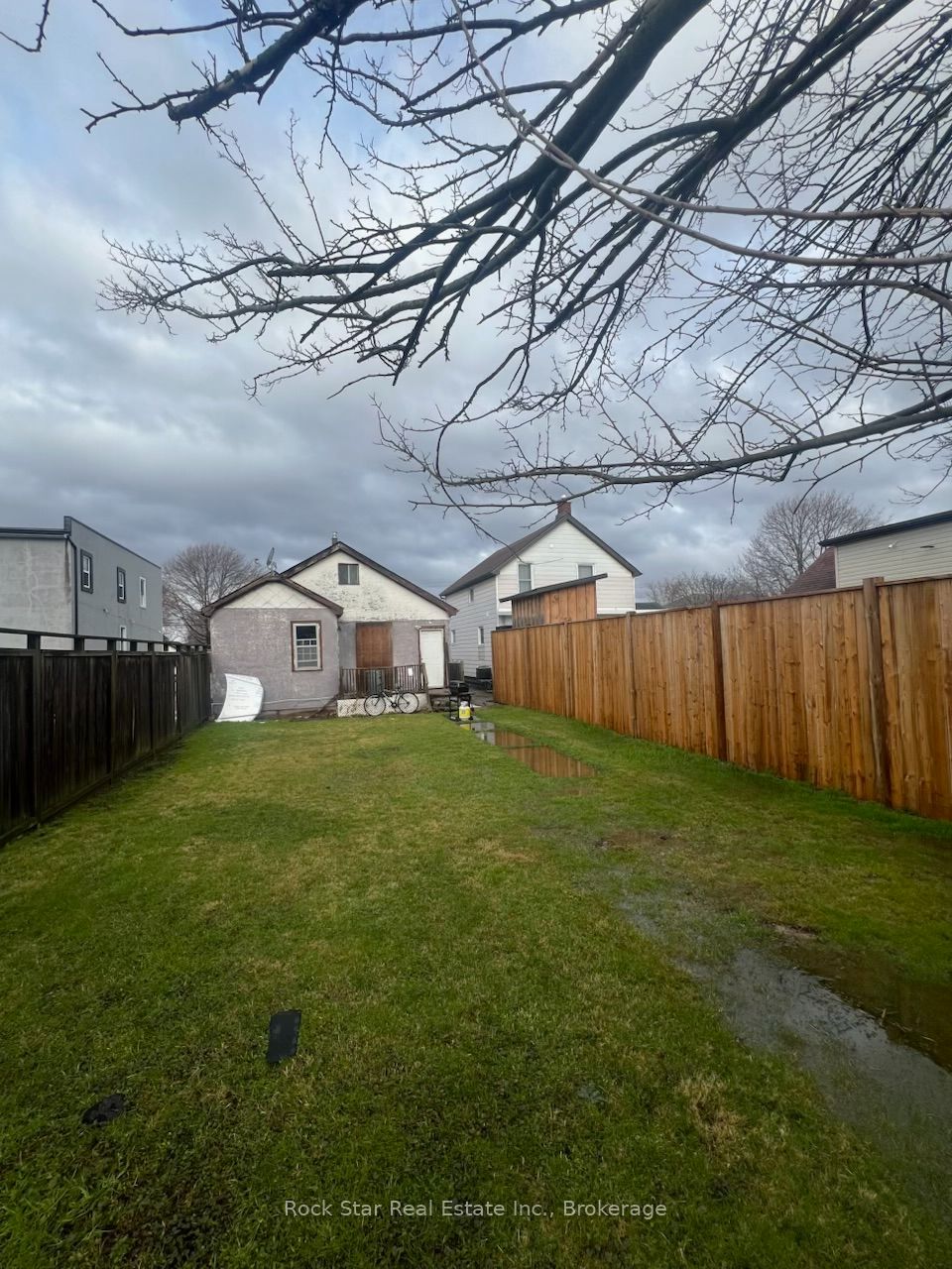 54 Crowland Avenue Property Photo 6