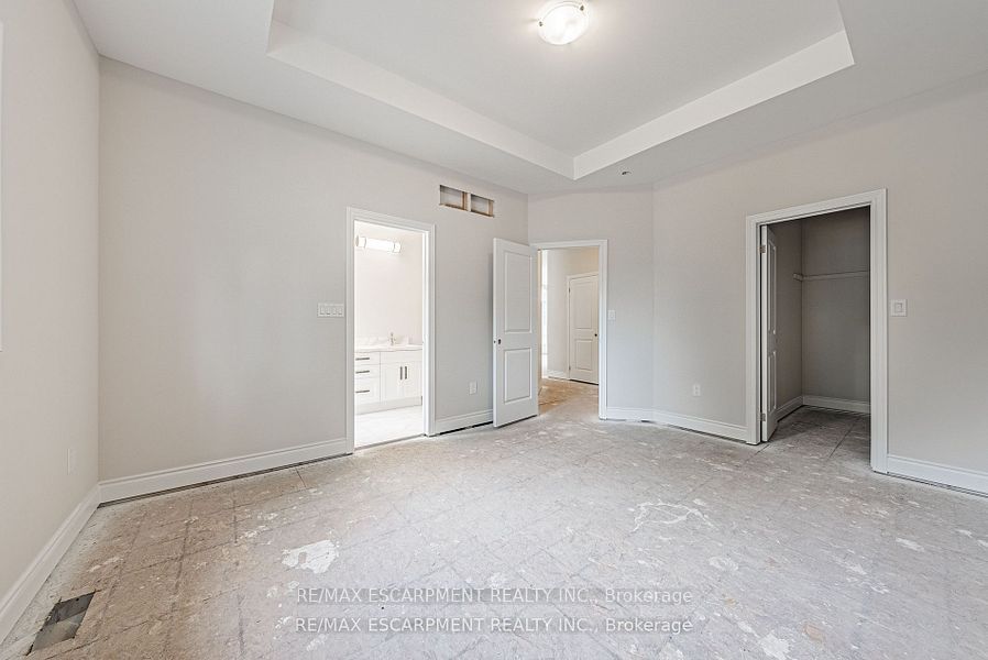 63 Cesar Place Property Photo 16