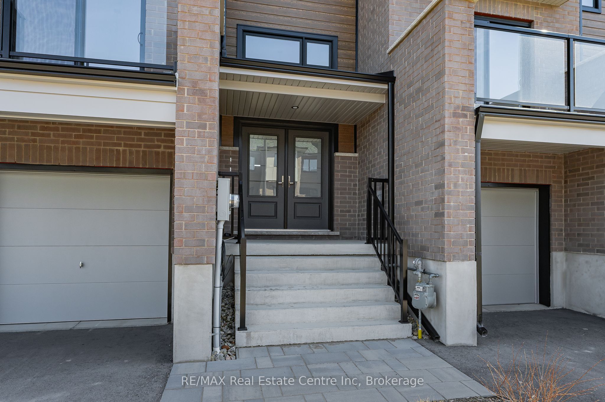 182 Bridge Crescent 7 Property Photo 2