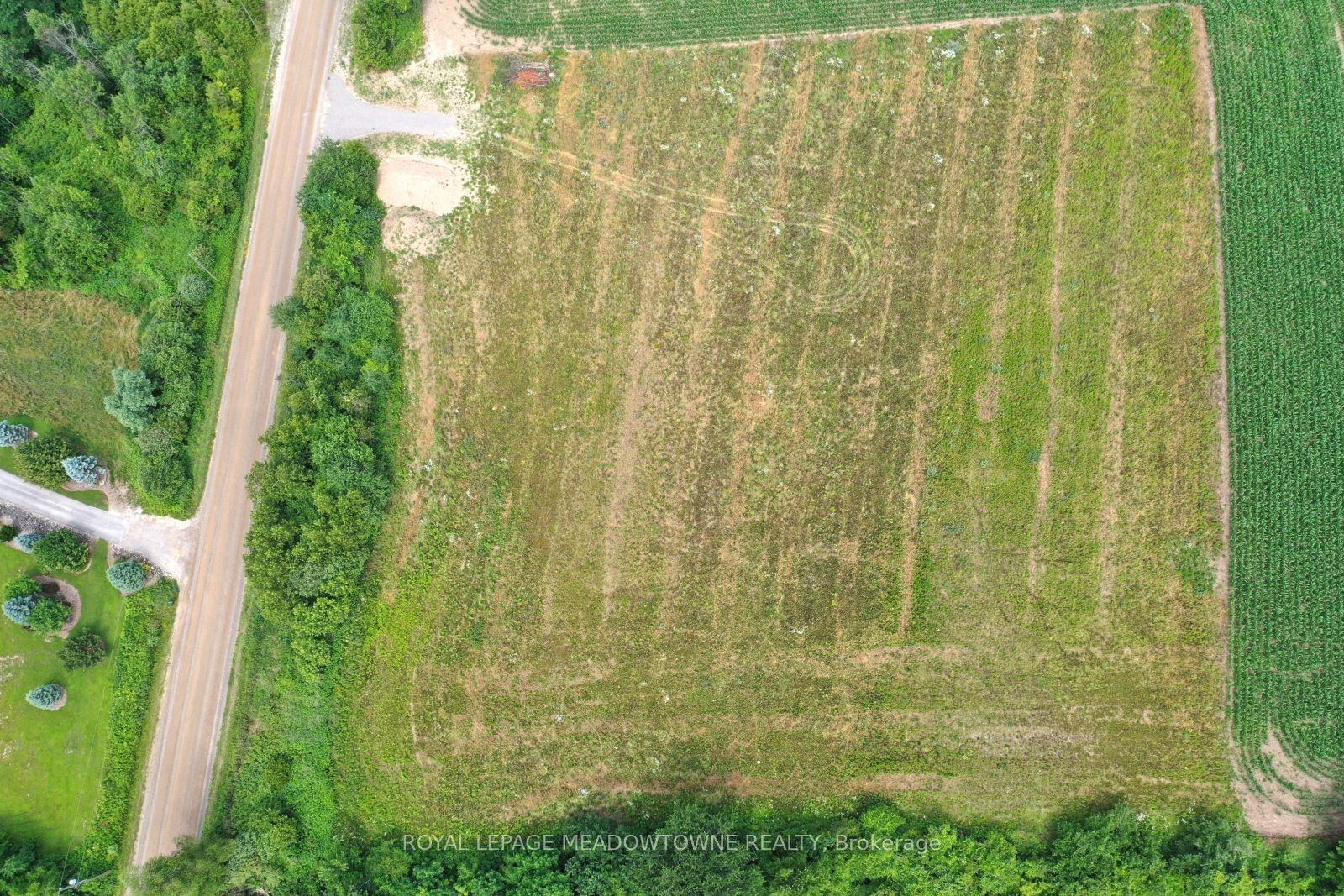5145 5th Line Property Photo 9