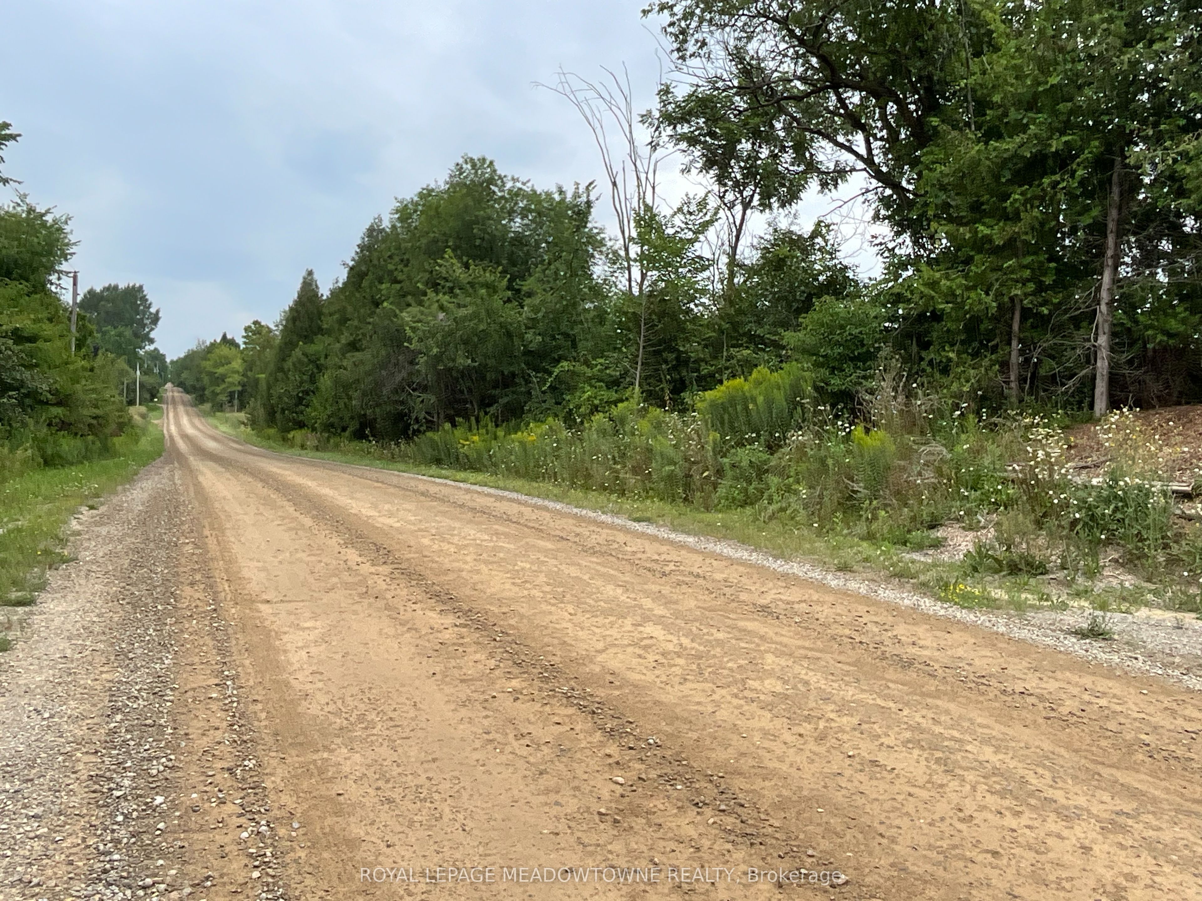 5145 5th Line Property Photo 13
