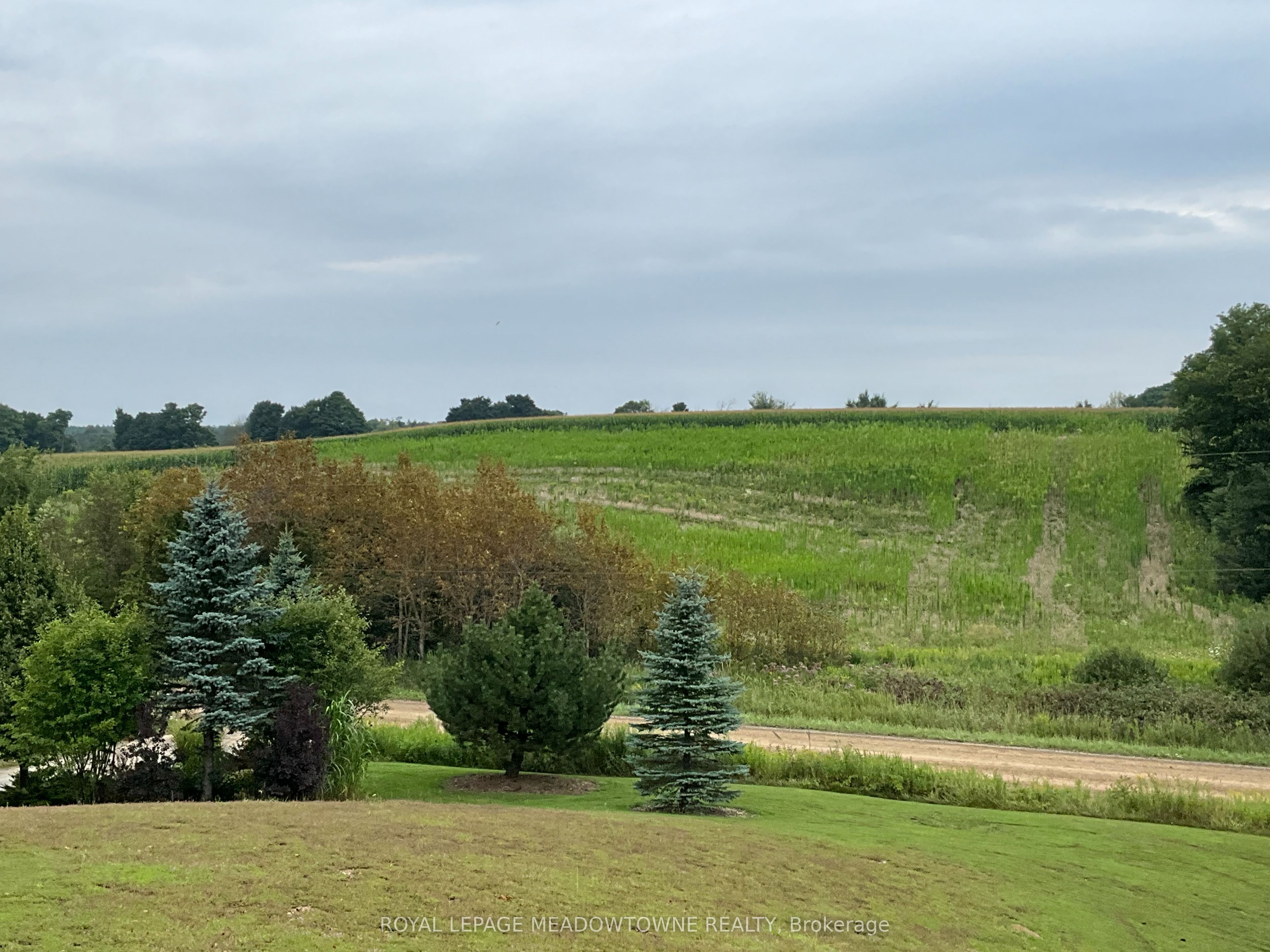 5145 5th Line Property Photo 15