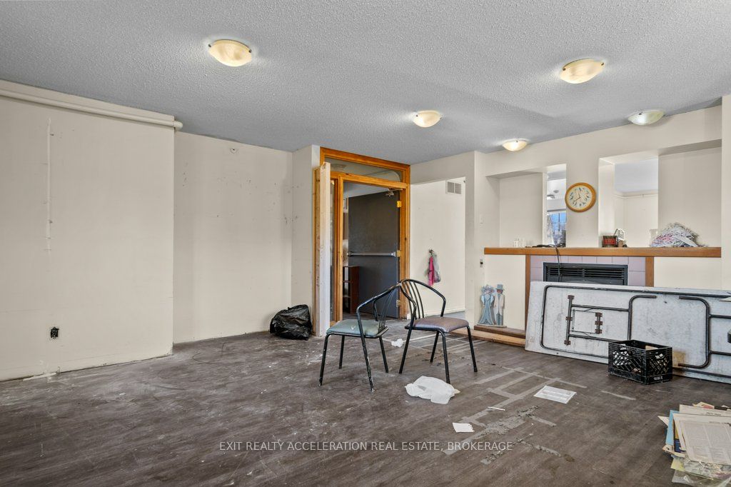 462 Adair Road Property Photo 6