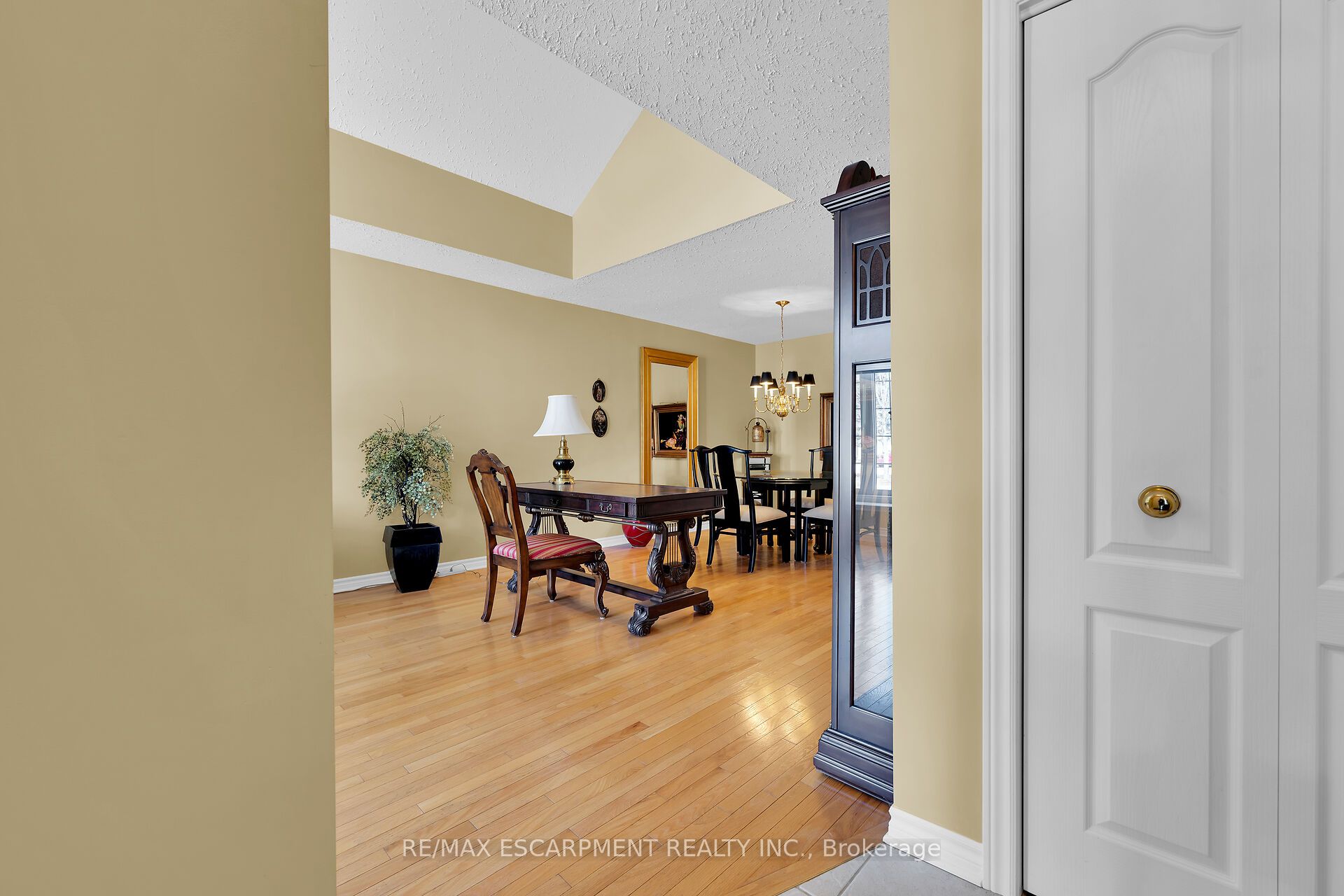 1439 Niagara Stone Road 18 Property Photo 3