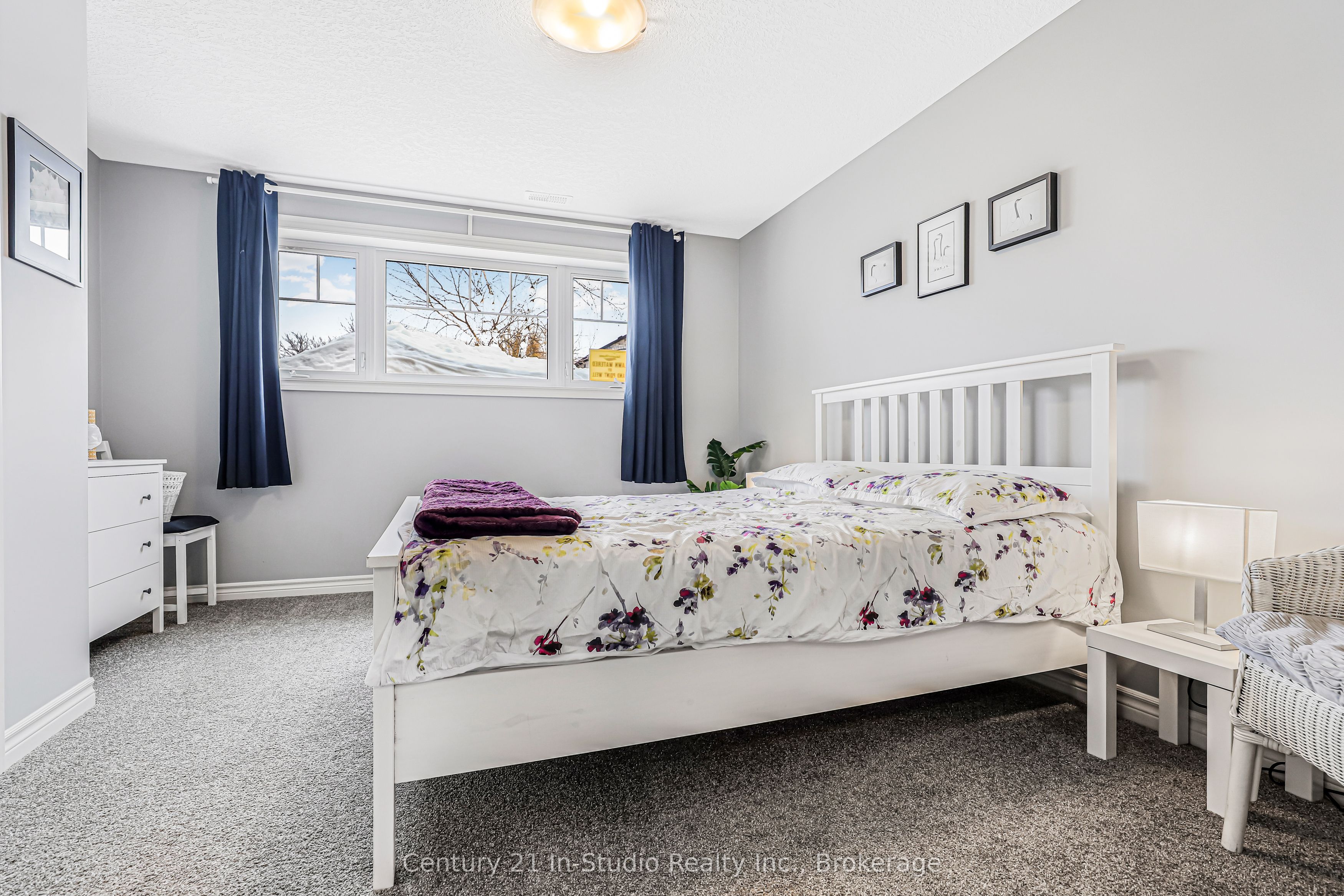 392 Peirson Avenue Property Photo 41