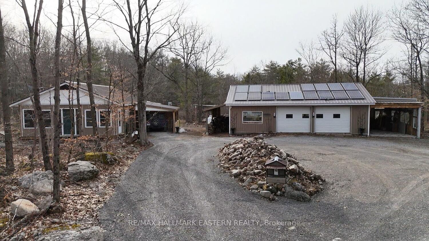 42 Maple Road Property Photo