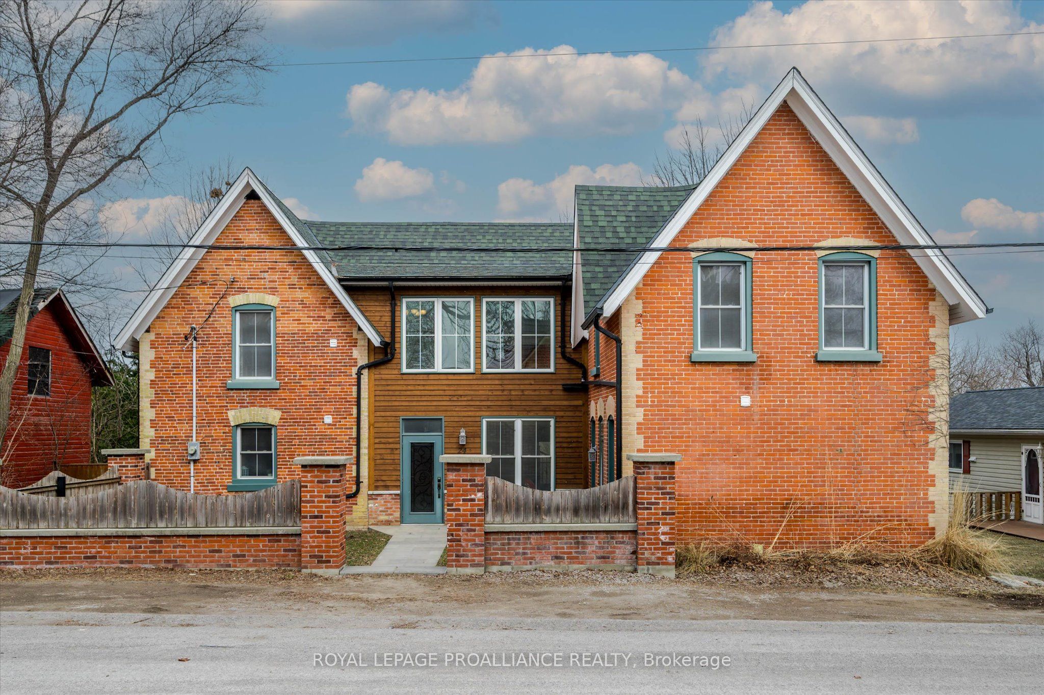 24 Katherine Street Property Photo