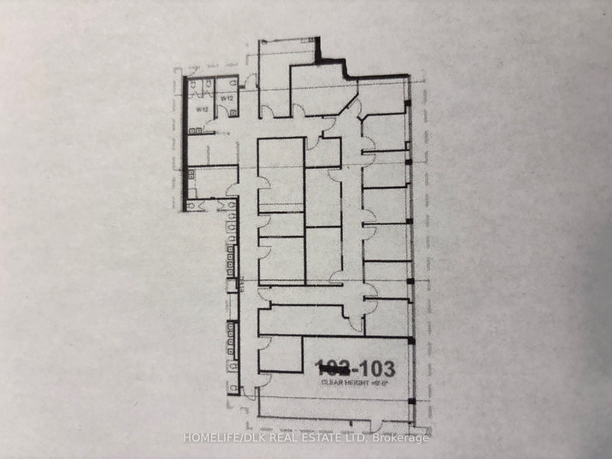#103a - 100 Strowger Boulevard Property Photo 9